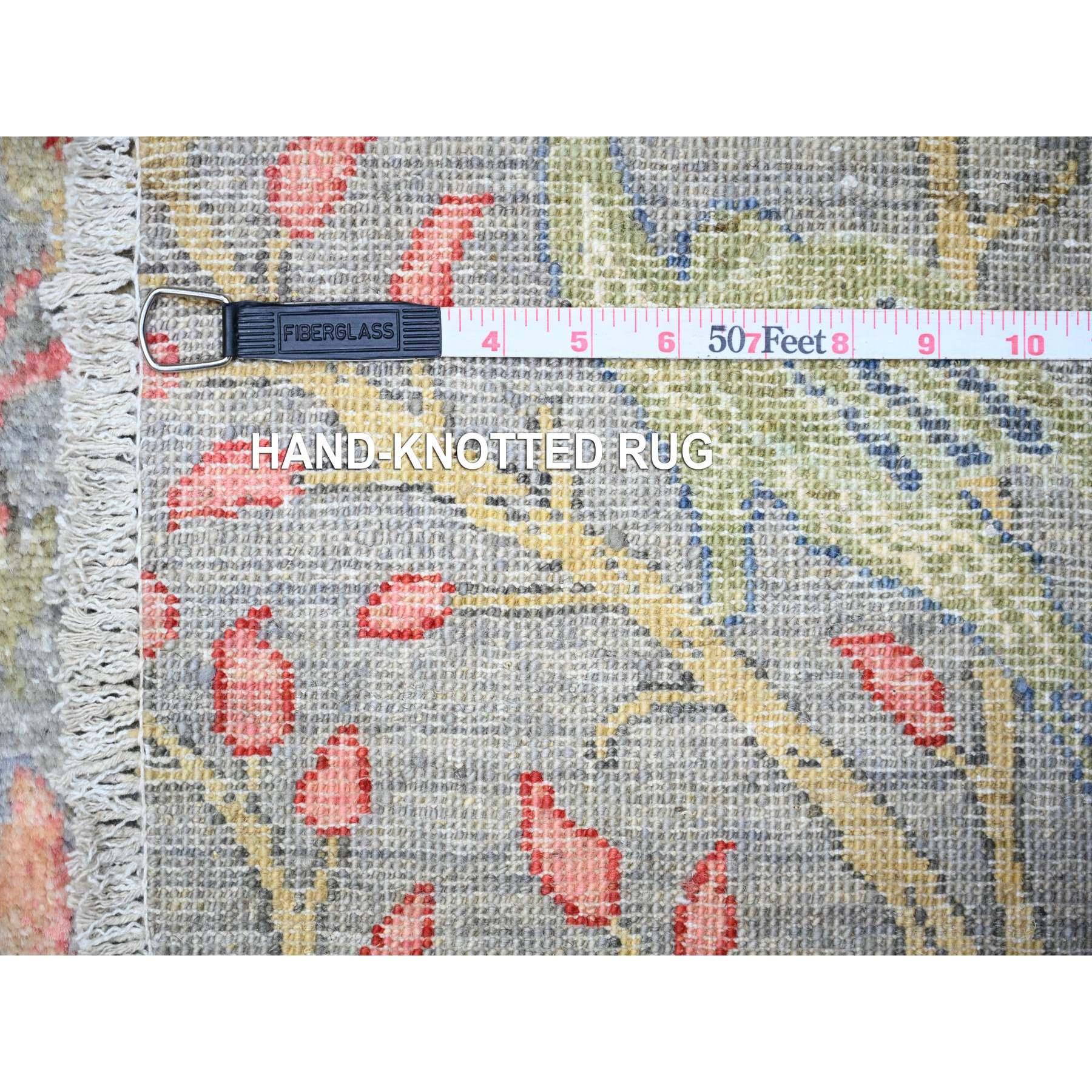 10'x10' Gris, teintures naturelles, laine douce, Afghan Peshawar noué à la main, tapis rond en vente 4