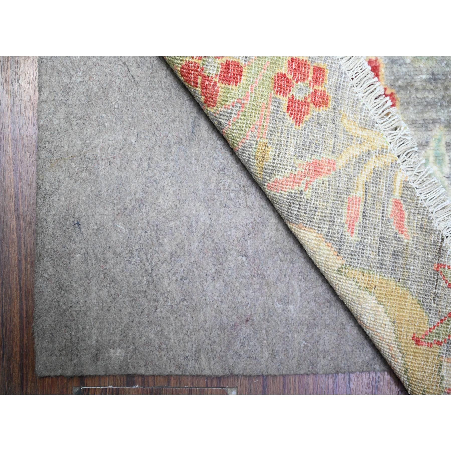 Noué à la main 10'x10' Gris, teintures naturelles, laine douce, Afghan Peshawar noué à la main, tapis rond en vente