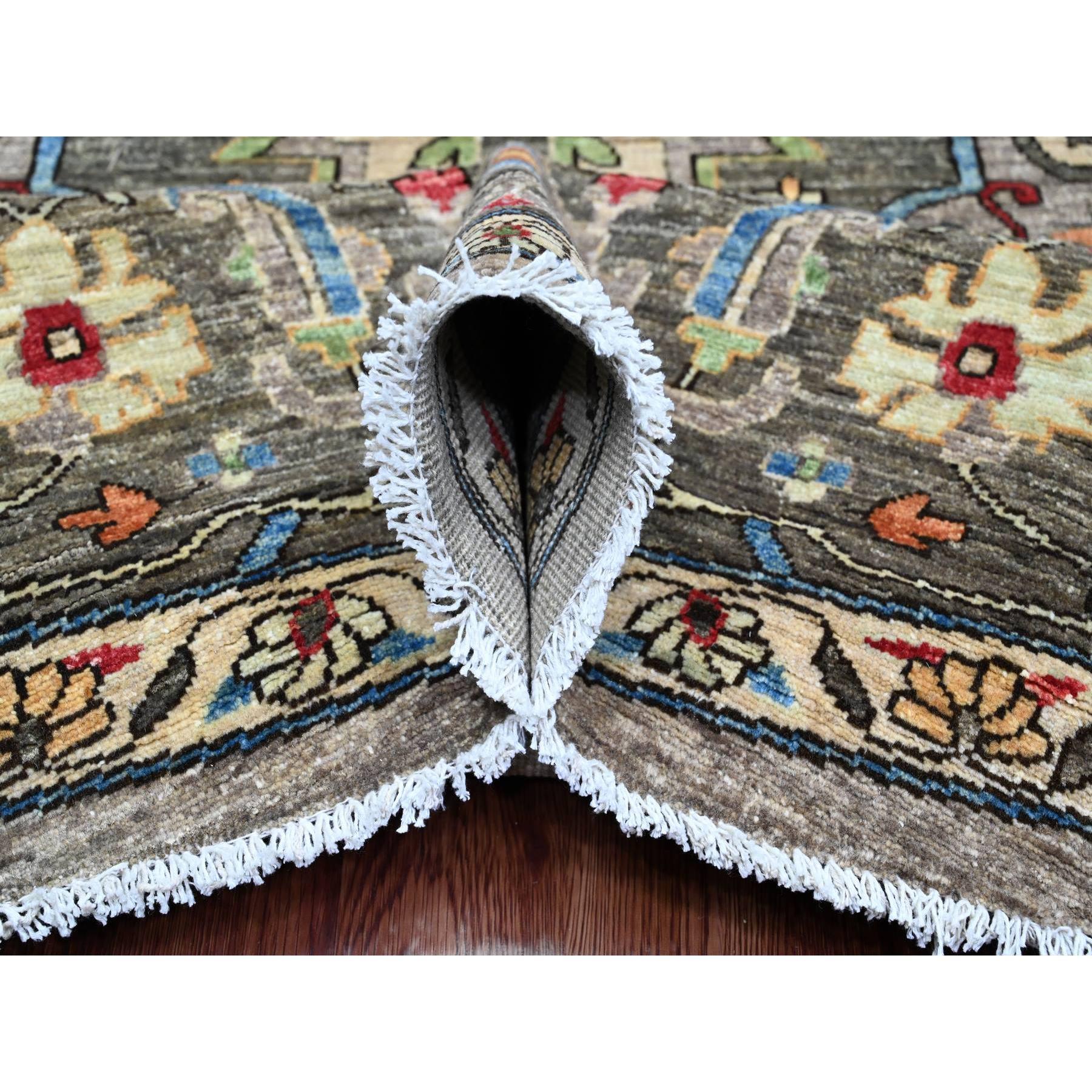 Hand-Knotted 10'x10' Gray Peshawar Heriz Design Densely Woven Hand Knotted Wool Round Rug For Sale