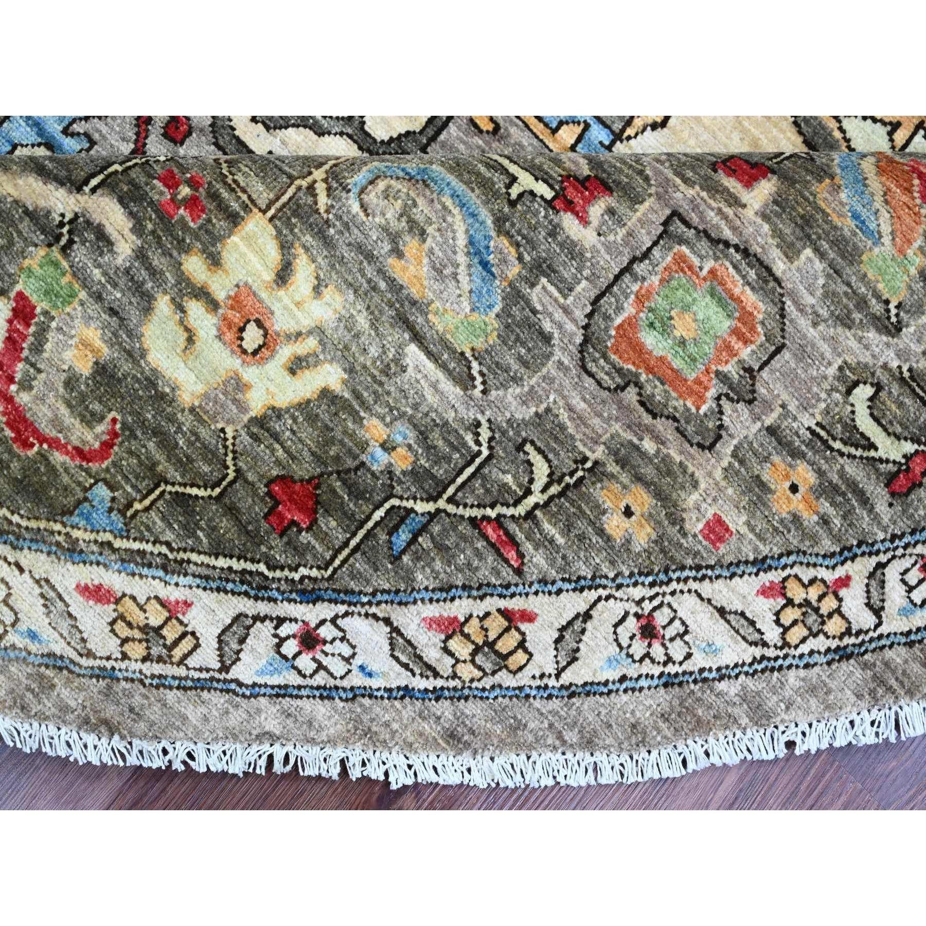 10'x10' Gray Peshawar Heriz Design Densely Woven Hand Knotted Wool Round Rug In New Condition For Sale In Carlstadt, NJ