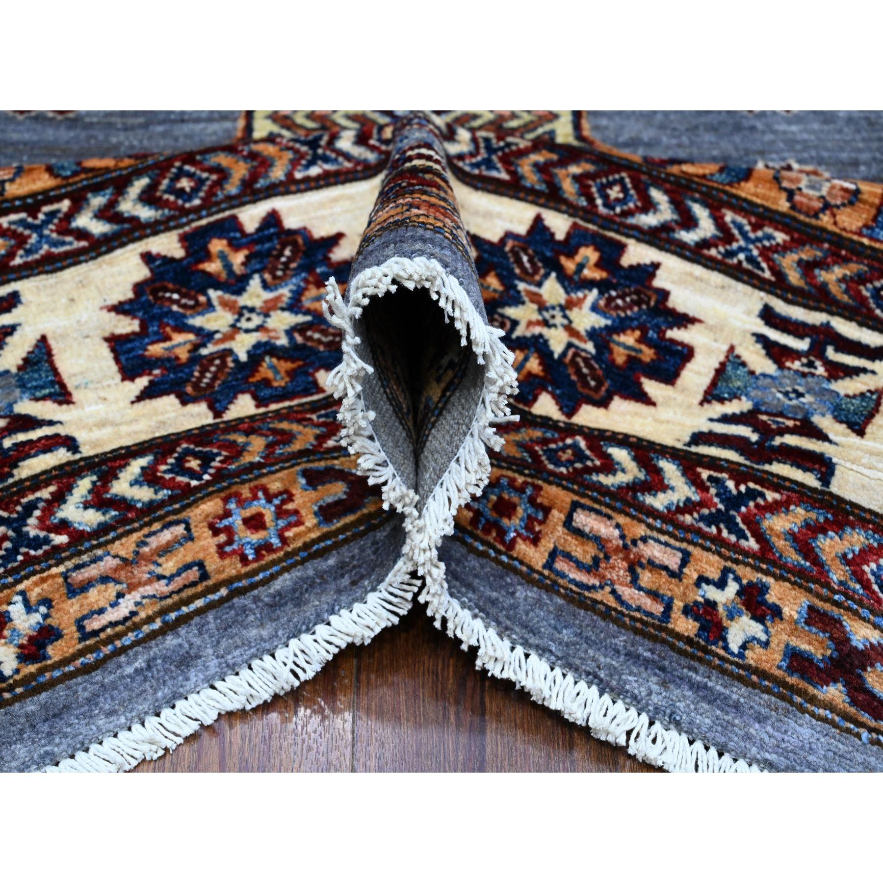 Annodato a mano 10'x10' Gray Promenade White Tappeto quadrato afghano super kazak tutto in lana annodato a mano in vendita