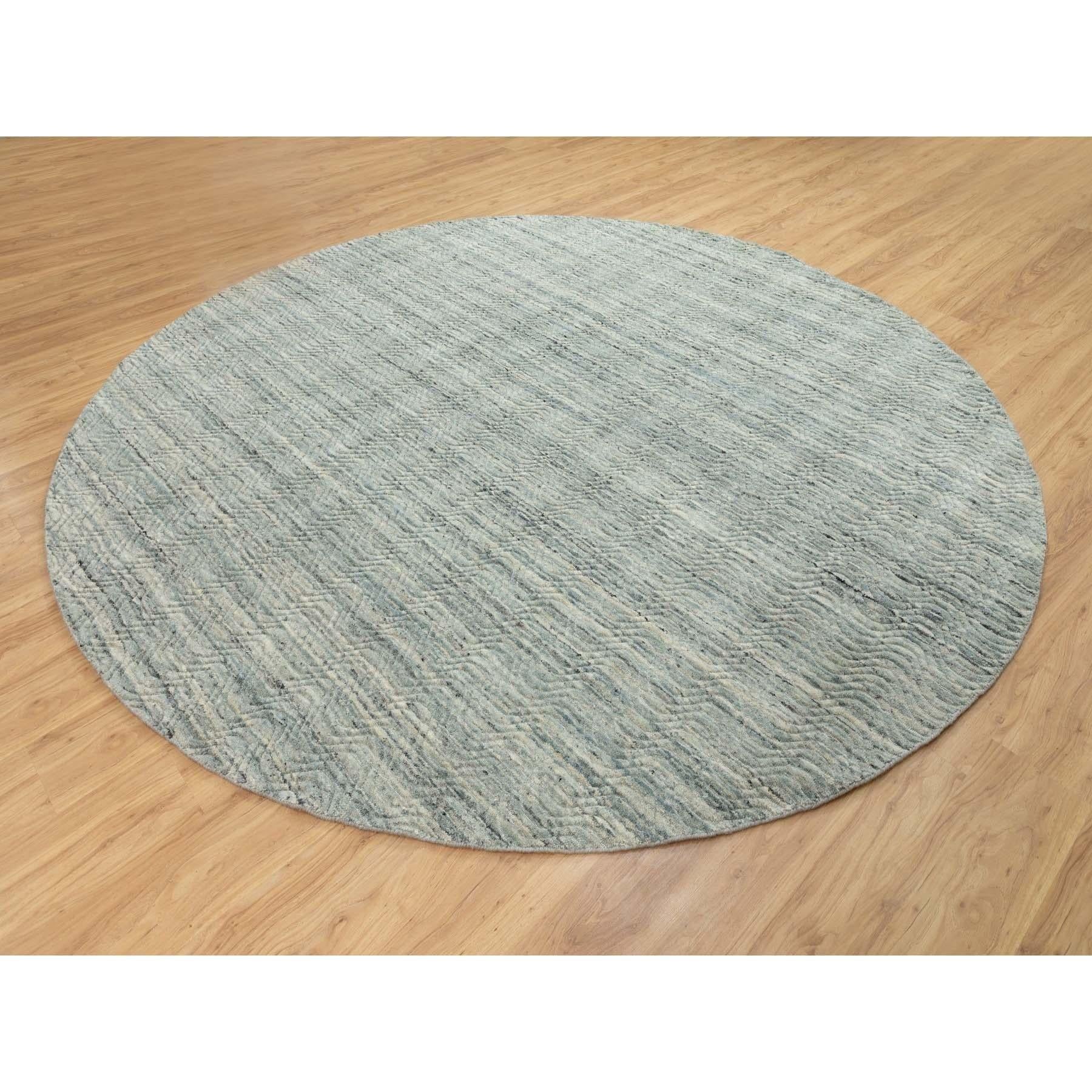 Indien 10'x10' Tapis transitionnel en laine organique Variegated Textured, tissé à la main en vert en vente