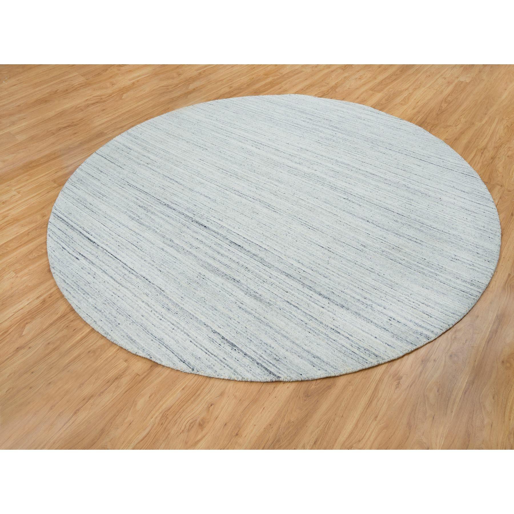 Moderno 10'x10' Avorio, Tappeto rotondo in pura lana, tessuto a mano con disegno a righe moderno e semplice in vendita