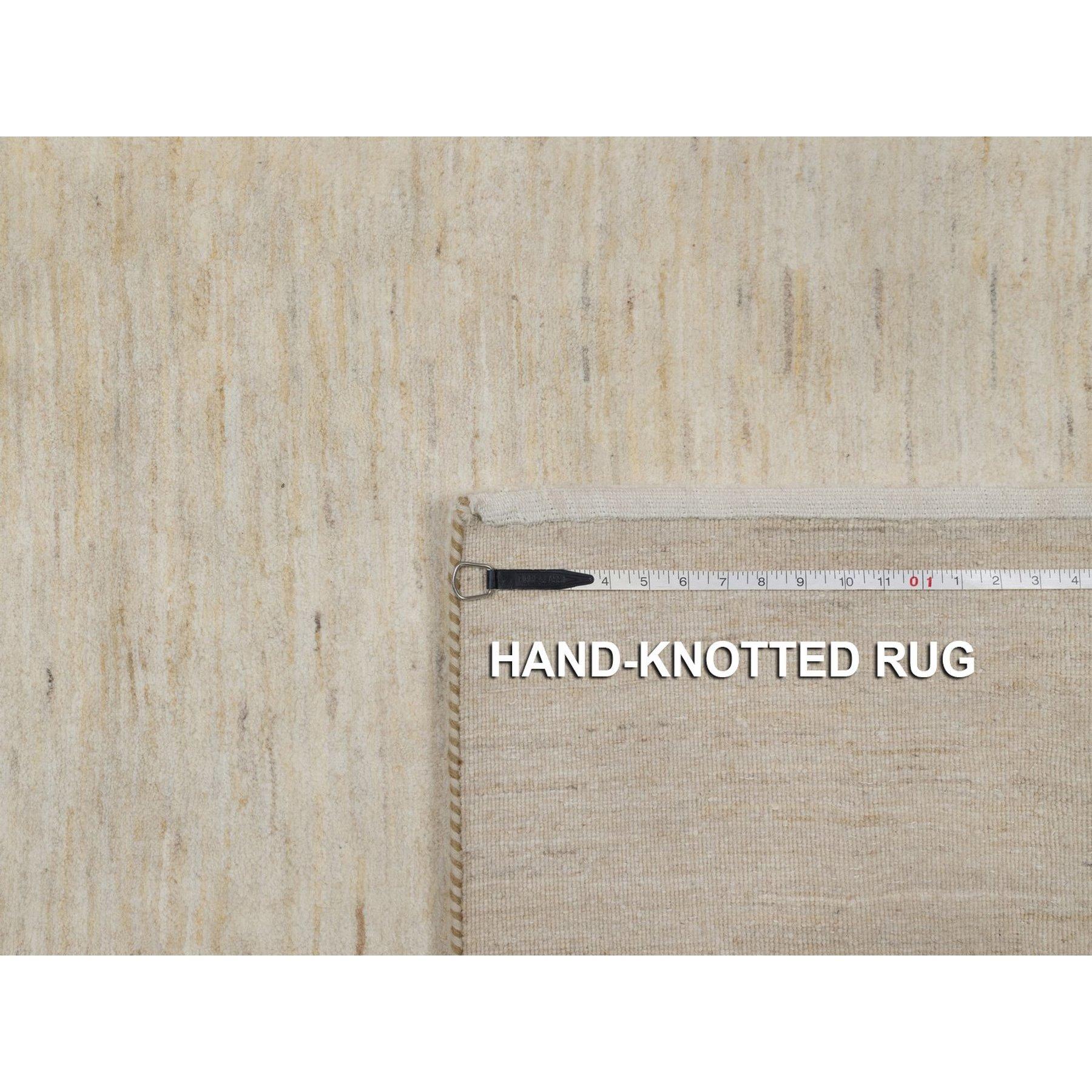 Alfombra cuadrada de lana anudada a mano Lori Buft Gabbeh de diseño moderno marfil de 10 x 10 pies en venta 3