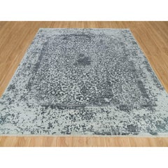 10'x10' Misty Gray Handgeknüpfter Broken Persischer quadratischer Teppich aus Wolle und Seide in Grau