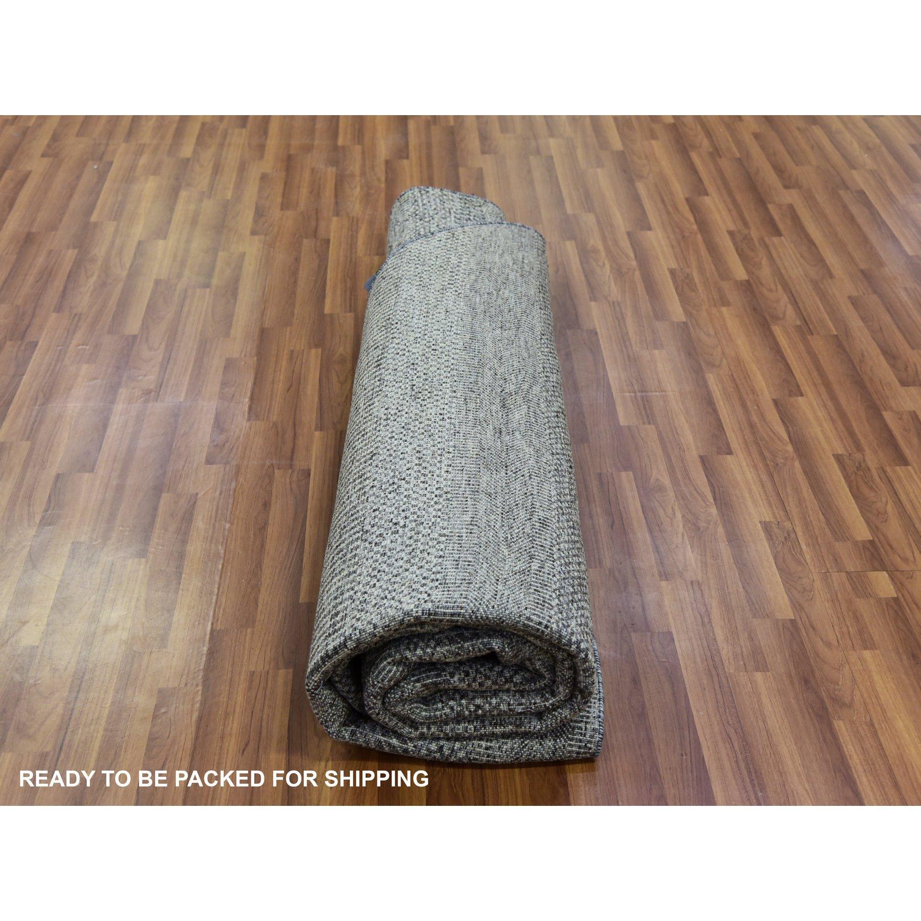 10'x10' Neutral Gray Undyed Wool Hand Knotted Grass Design Round Oriental Rug For Sale 2
