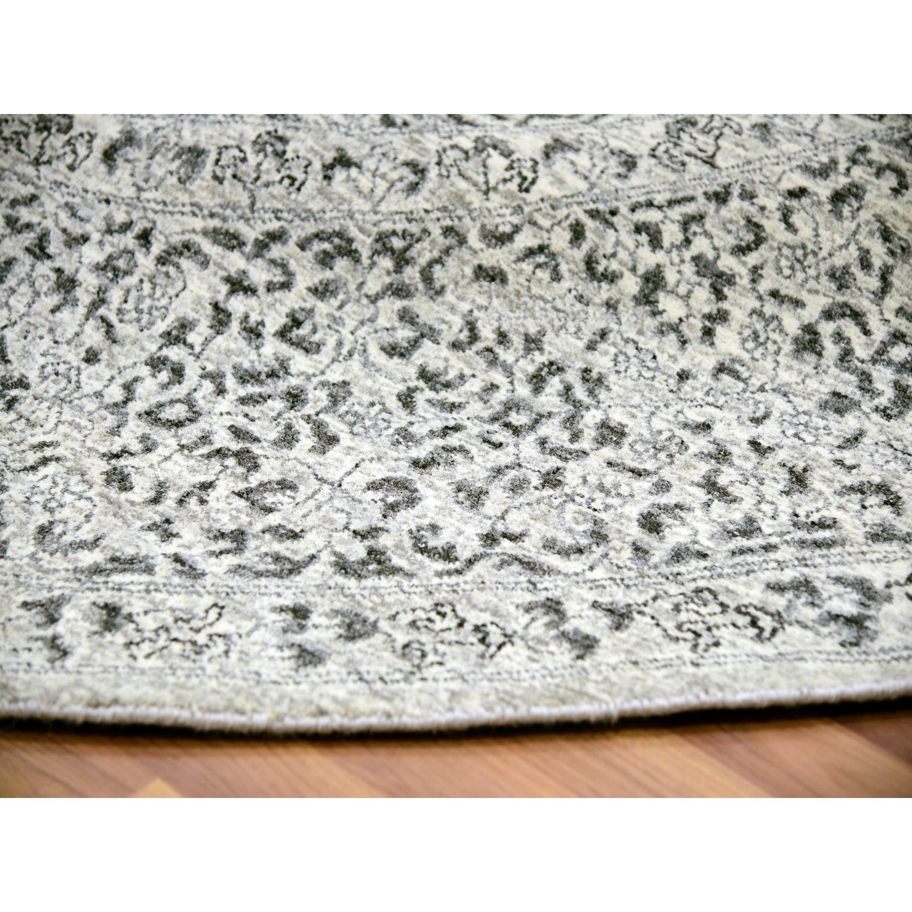 10'x10' Oxford Weißer handgeknüpfter runder Teppich aus organischer Wolle der Mamluken-Dynastie ungefärbt im Zustand „Neu“ im Angebot in Carlstadt, NJ