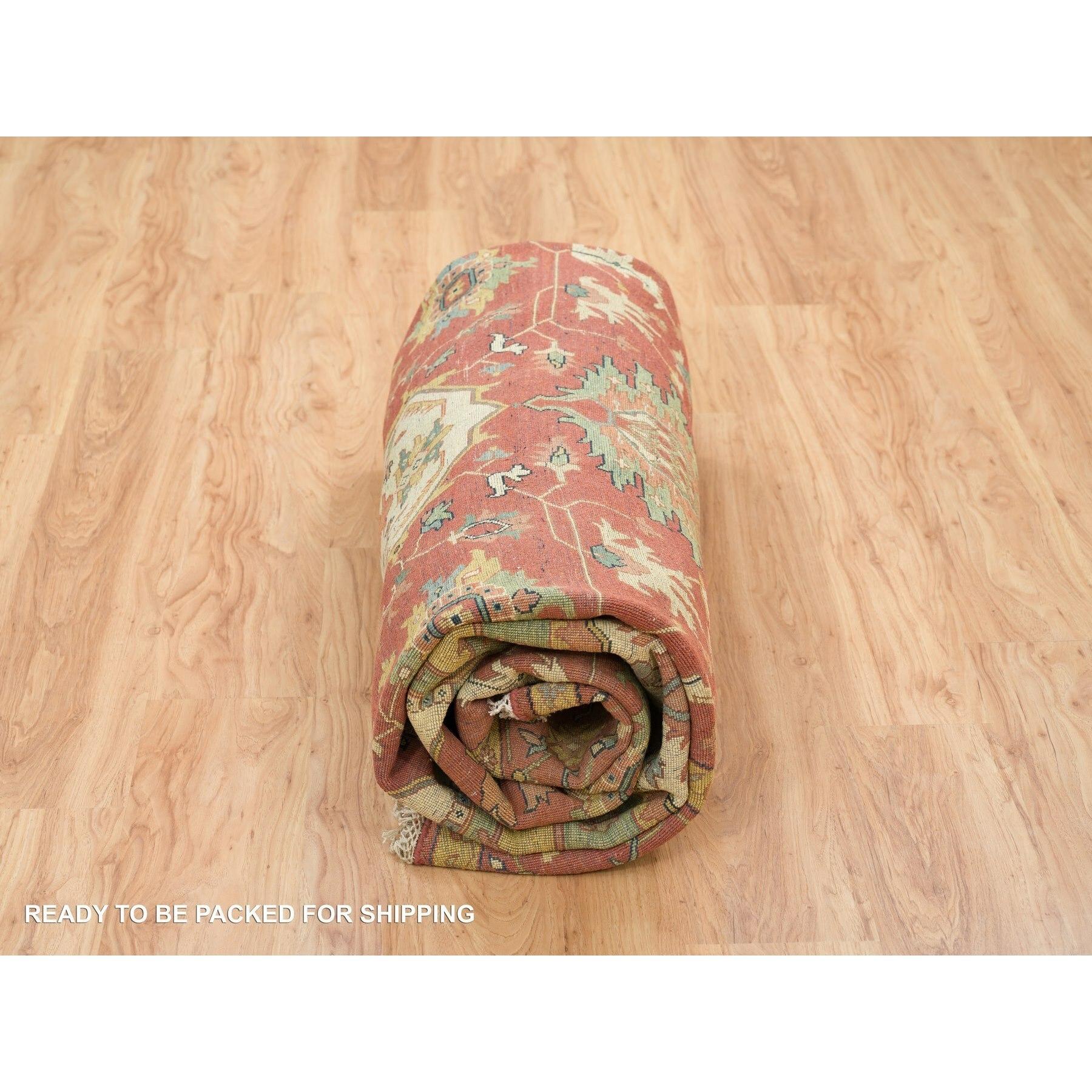 10'x10' Red Hand Knotted Fine Heriz Re-Creation Wool Round Oriental Rug For Sale 2