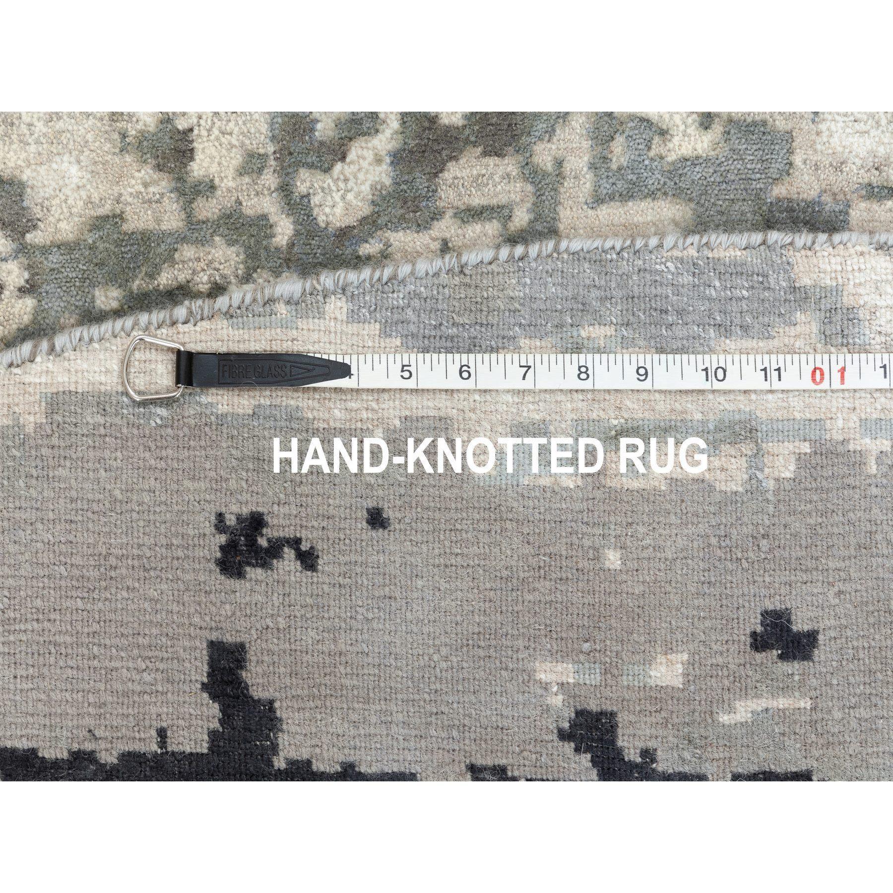 10'x10' Taupe Hi-Low Pile Abstract Design Wool and Silk Hand Knotted Round Rug For Sale 5