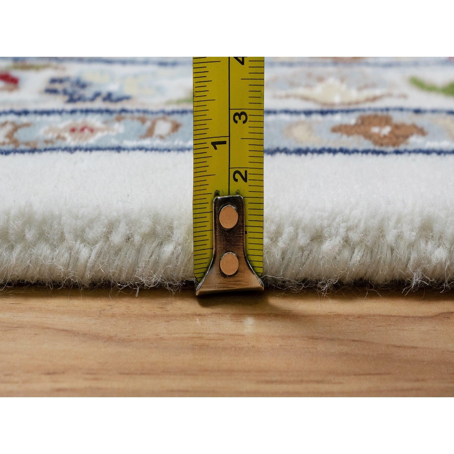 10'x10' Weißer, handgeknüpfter, quadratischer Teppich aus Wolle und Seide, 250 KPSI, Nain Design, Nain Design im Angebot 3