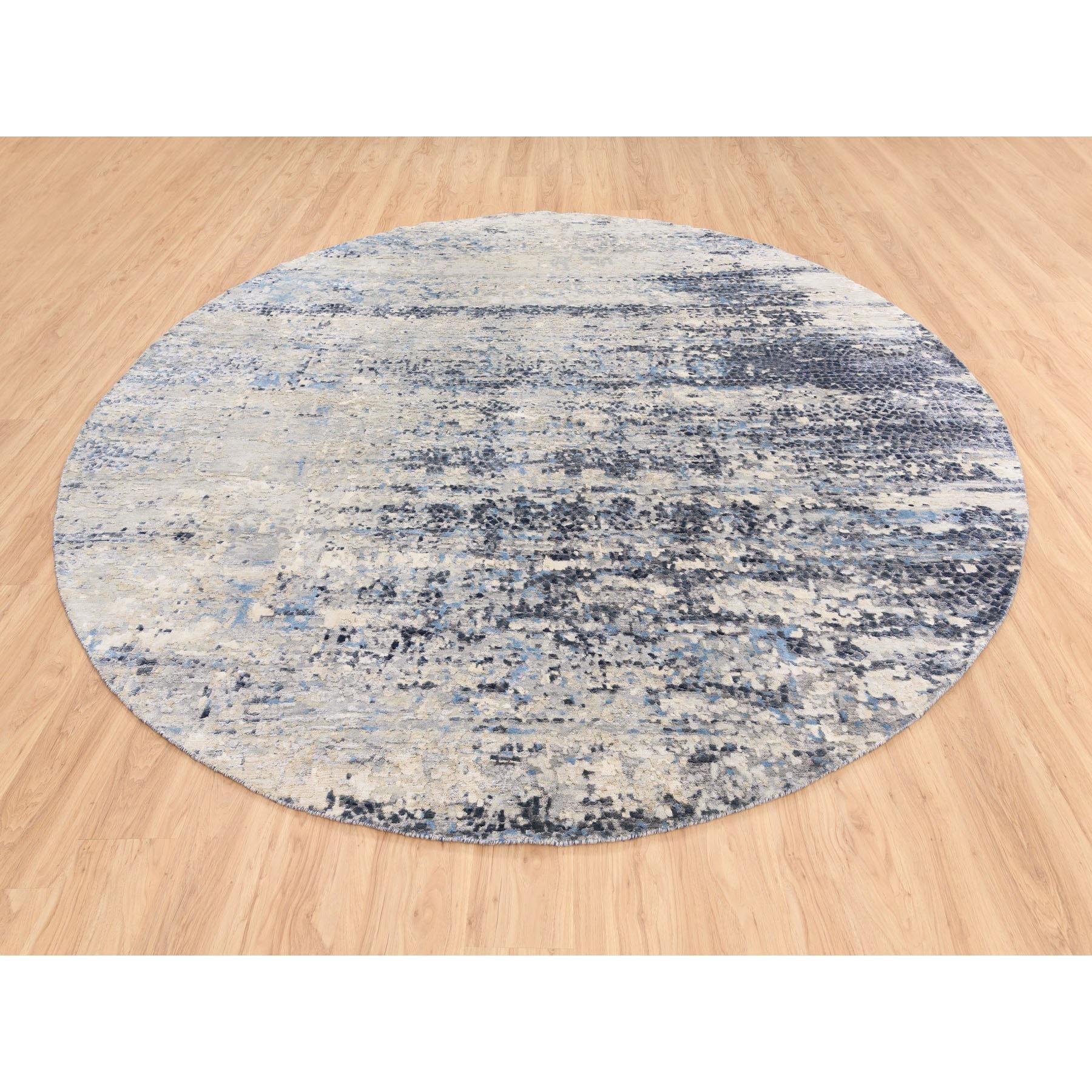 Moderne Tapis carré en laine et soie bleu abstrait avec design mosaïque noué à la main 10'x10'. en vente