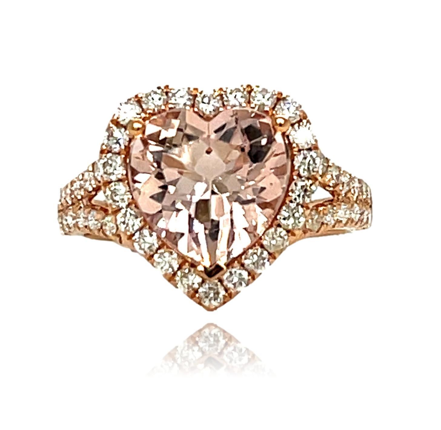 Heart Cut 10x10mm Heart Shape Morganite and Diamond ring in 14K Rose Gold For Sale