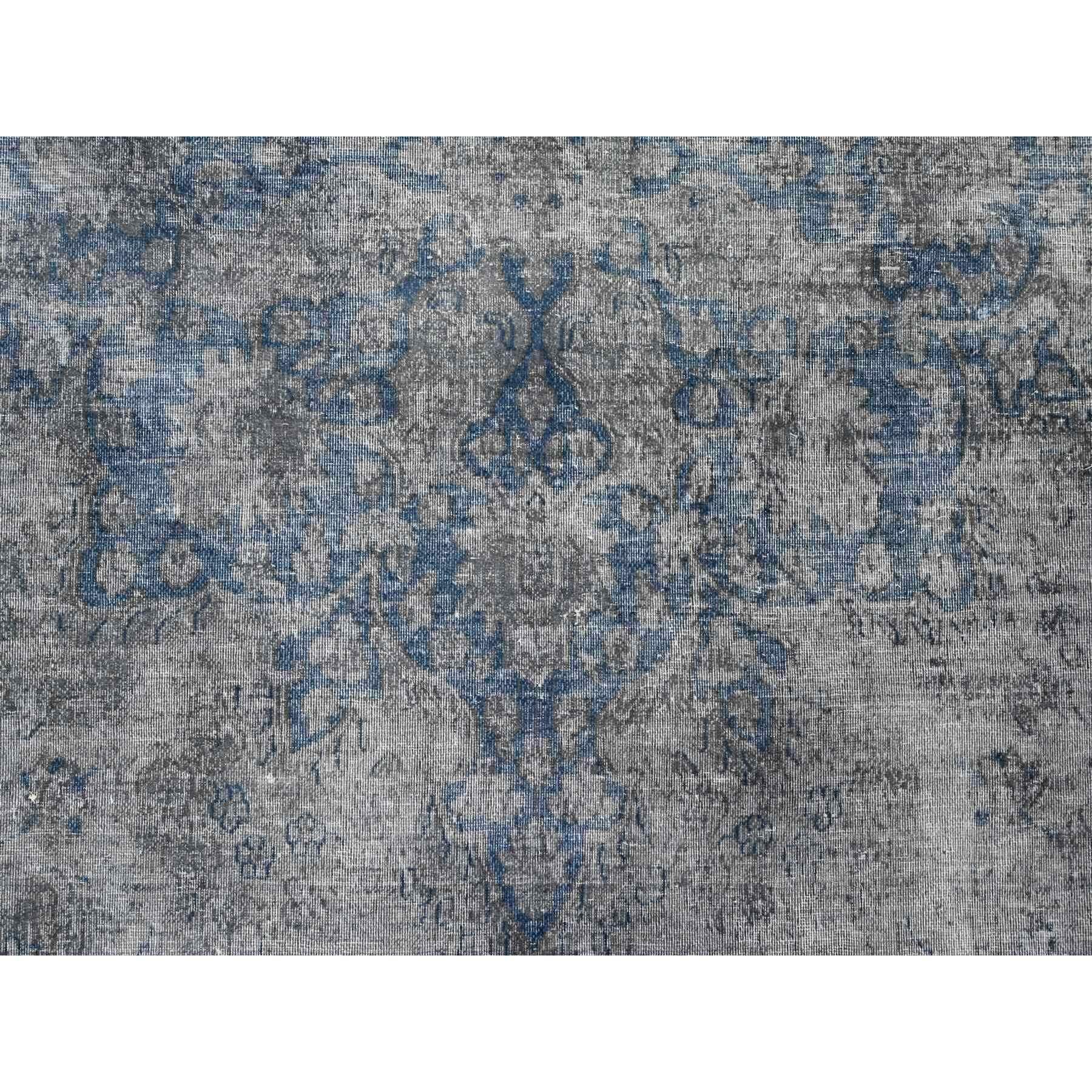10'x13' Grauer handgeknüpfter persischer Kerman-Teppich aus aller Wolle mit überzogenem Vintage-Wollflor im Angebot 1