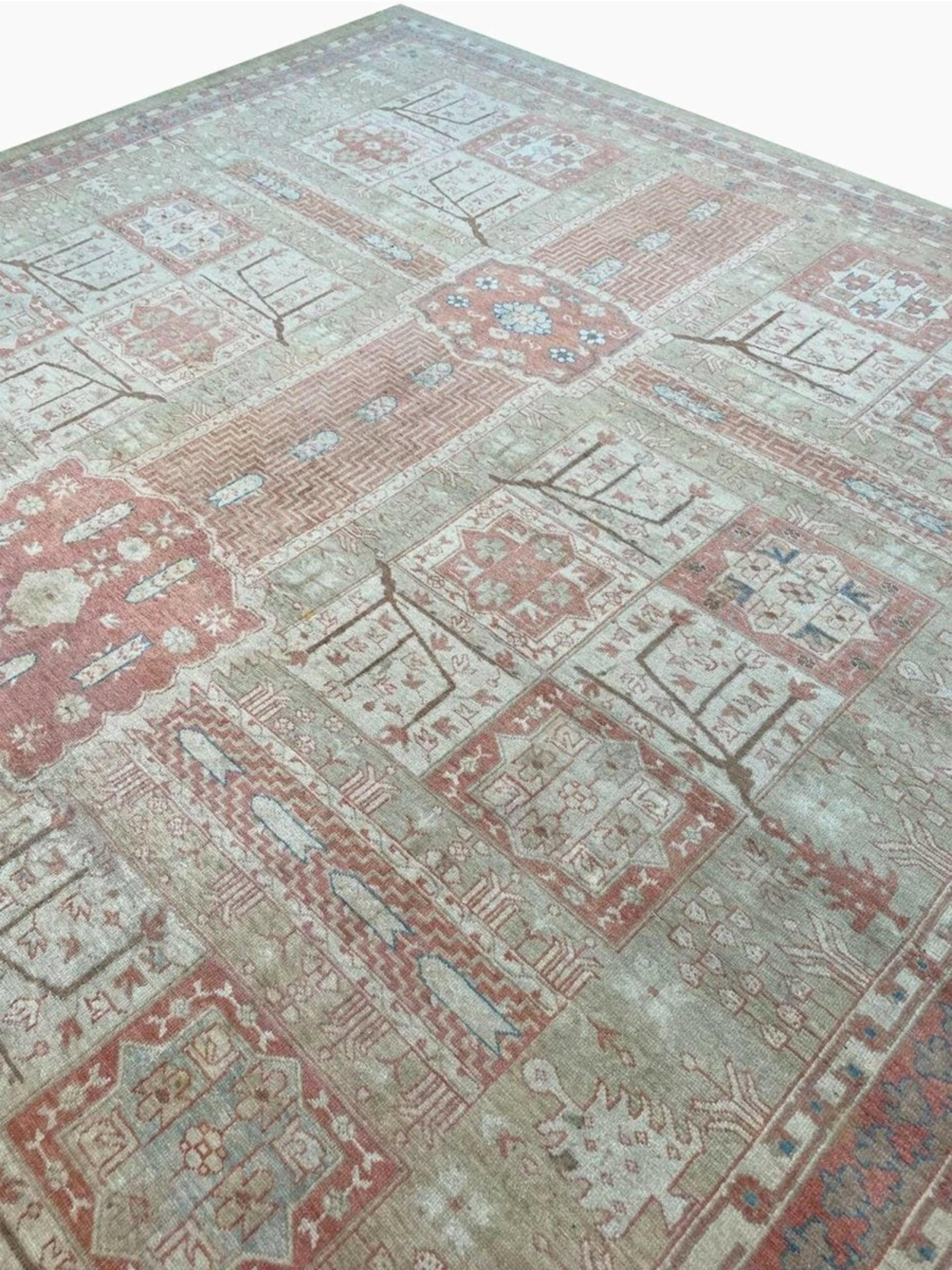 10x13 Hand-Knotted Old Bakshayesh Area Rug en vente 3