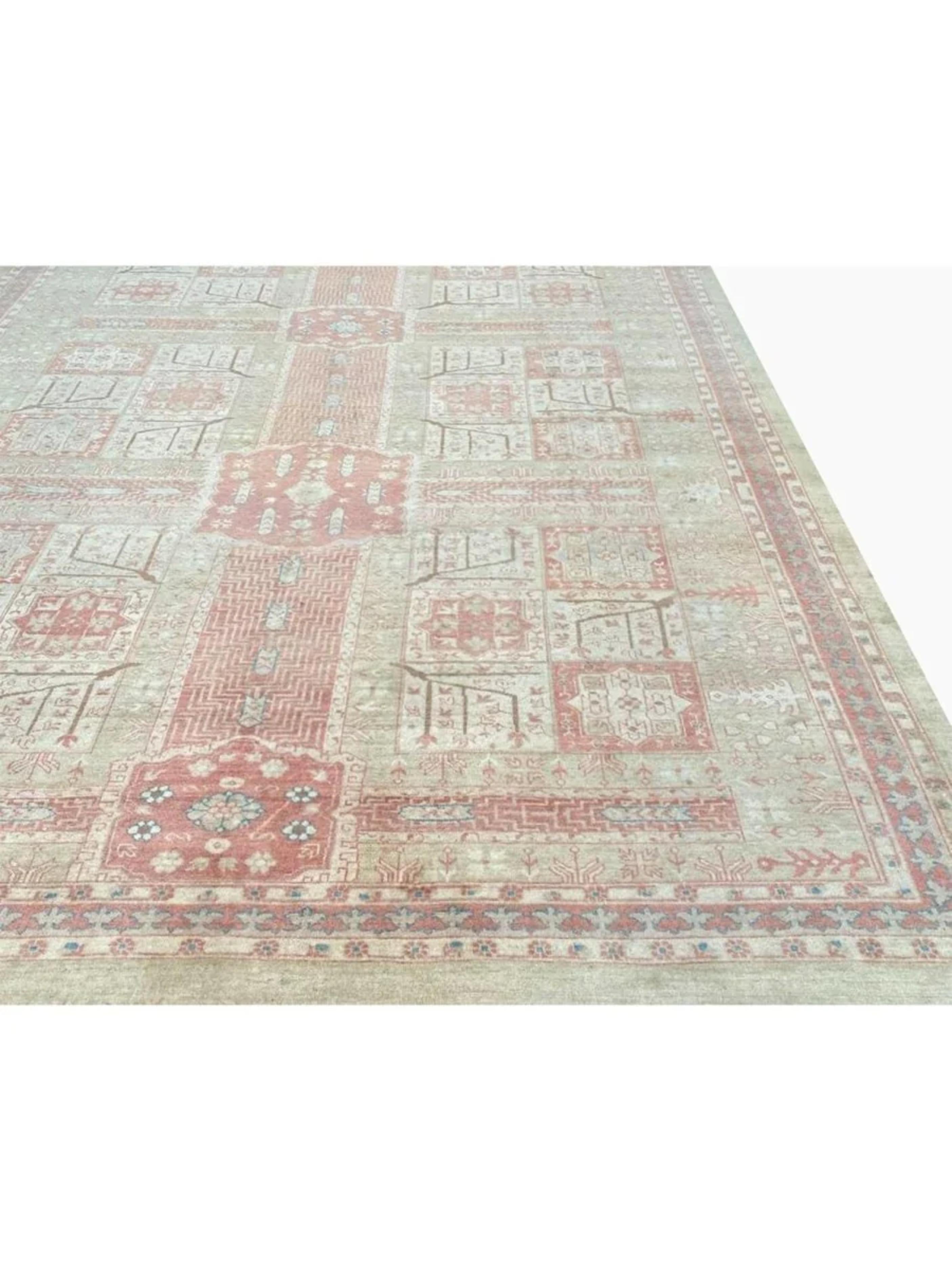 Bakshaish 10x13 Hand-Knotted Old Bakshayesh Area Rug en vente
