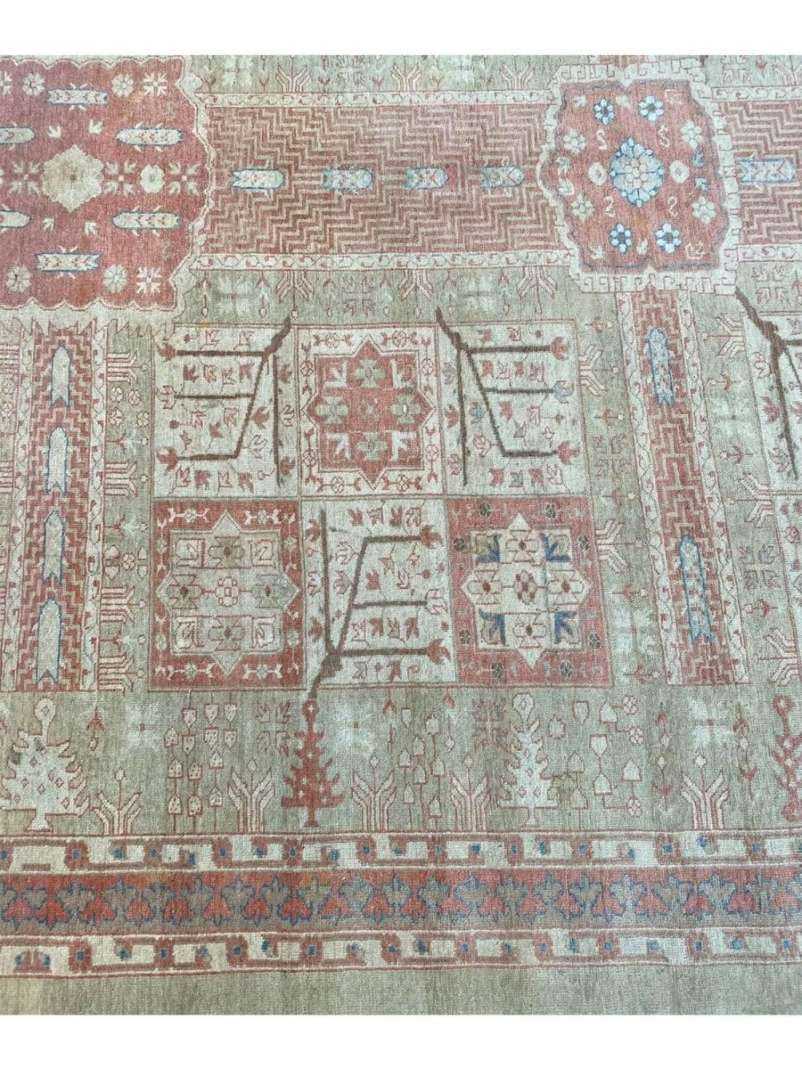 10x13 Hand-Knotted Old Bakshayesh Area Rug en vente 1