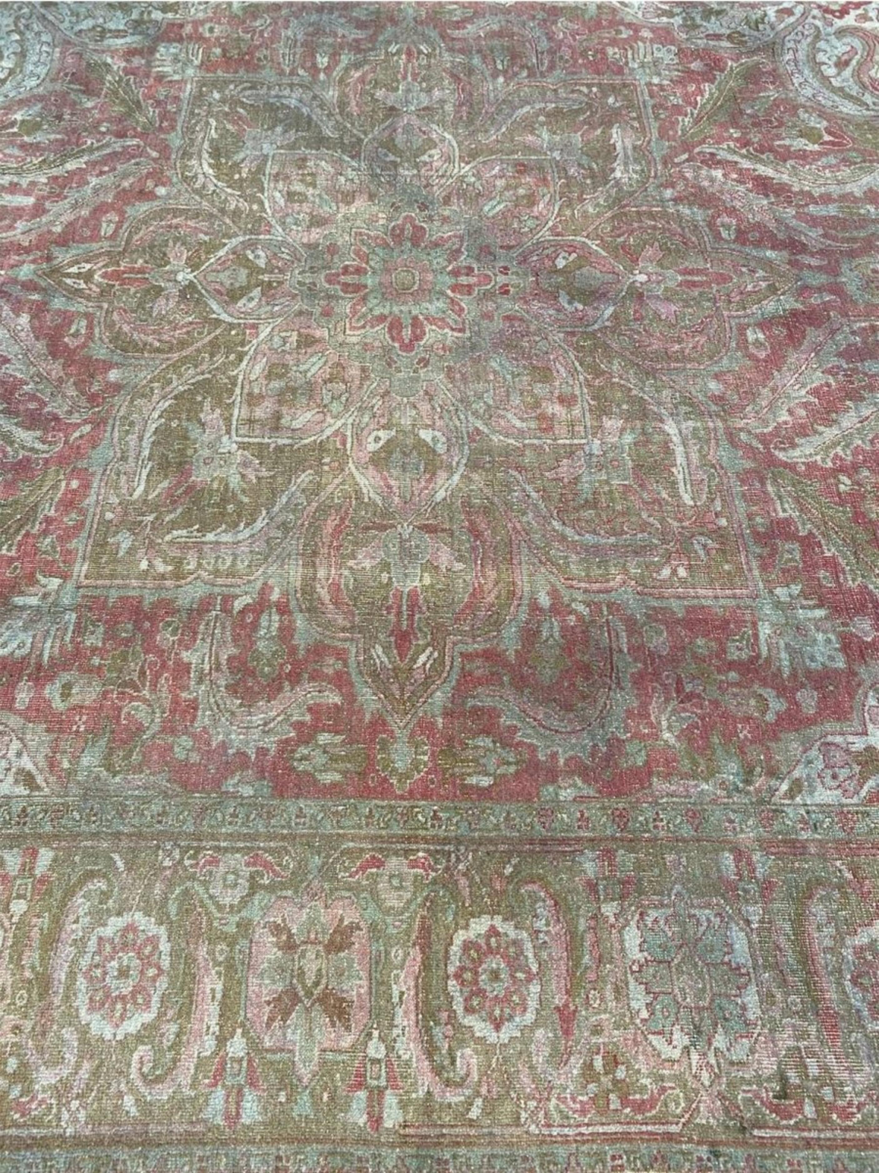 10x13 Hand Knotted Old Heriz Area Rug For Sale 5