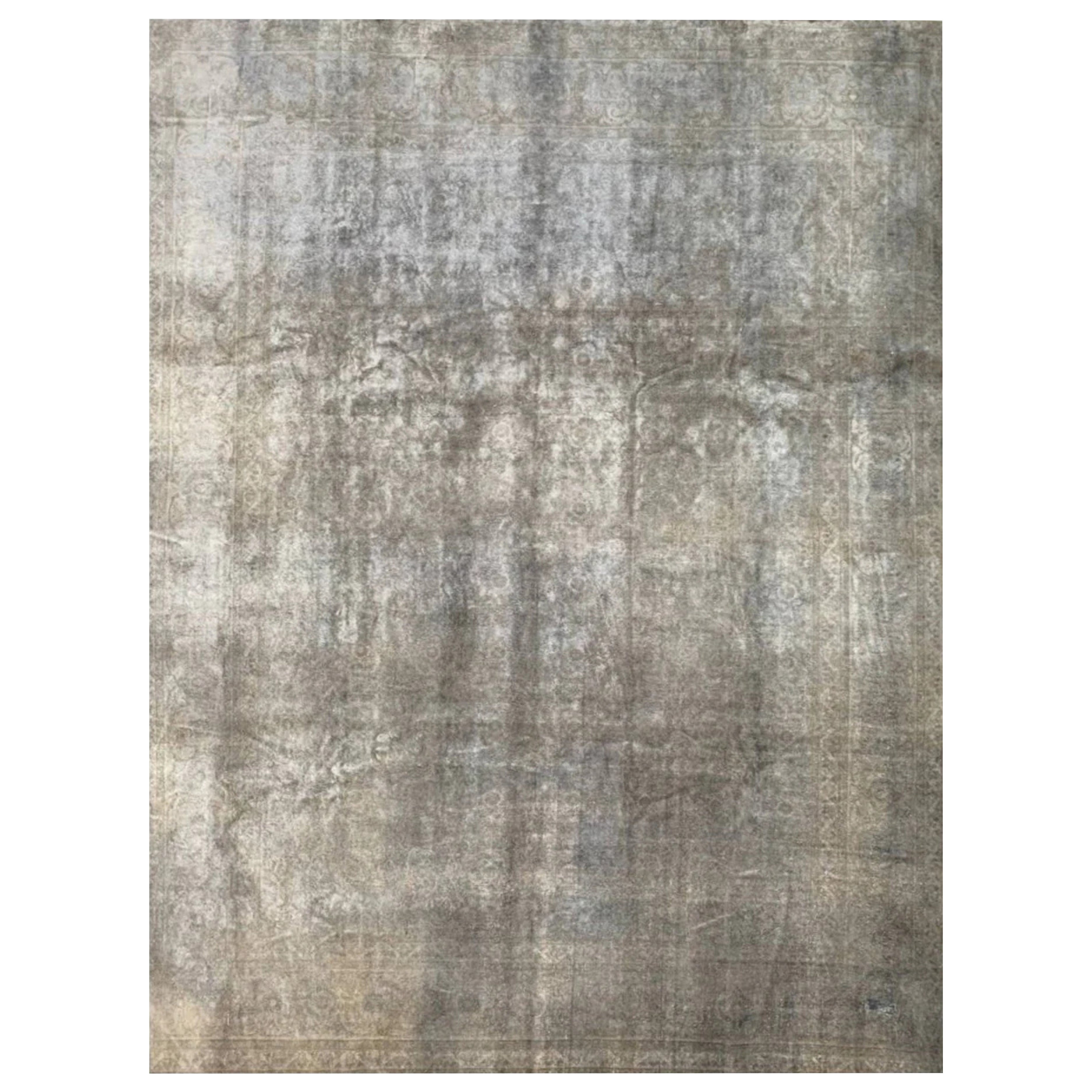 10x13 Hand Knotted Old Tabriz Area Rug en vente