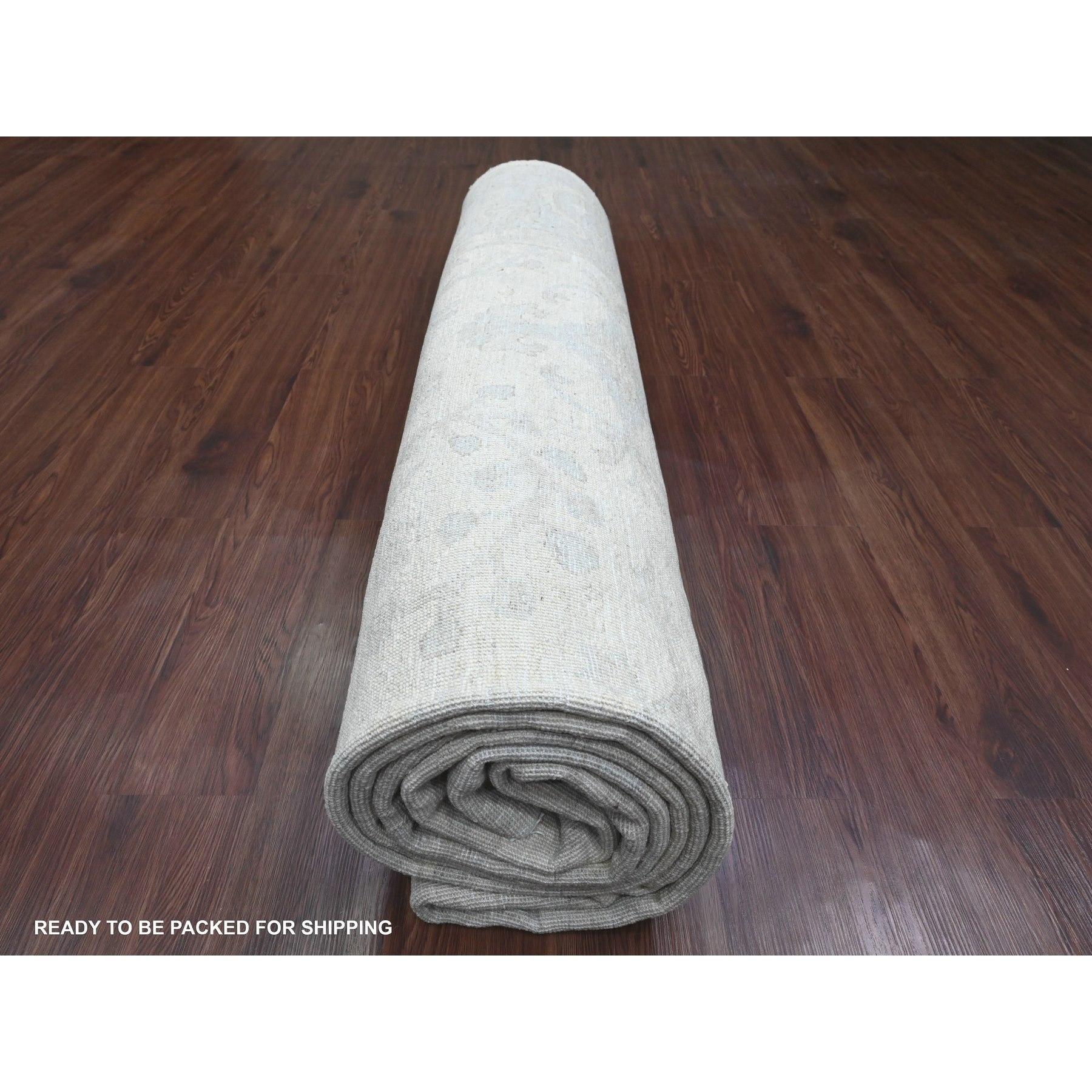 10'x13' Weißer Stone Washed Peshawar All Over Pattern Handgeknüpfter Teppich aus reiner Wolle im Angebot 3