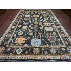 Tappeto orientale in lana annodata a mano 10'x13'10" Angora Oushak nero con design a foglie