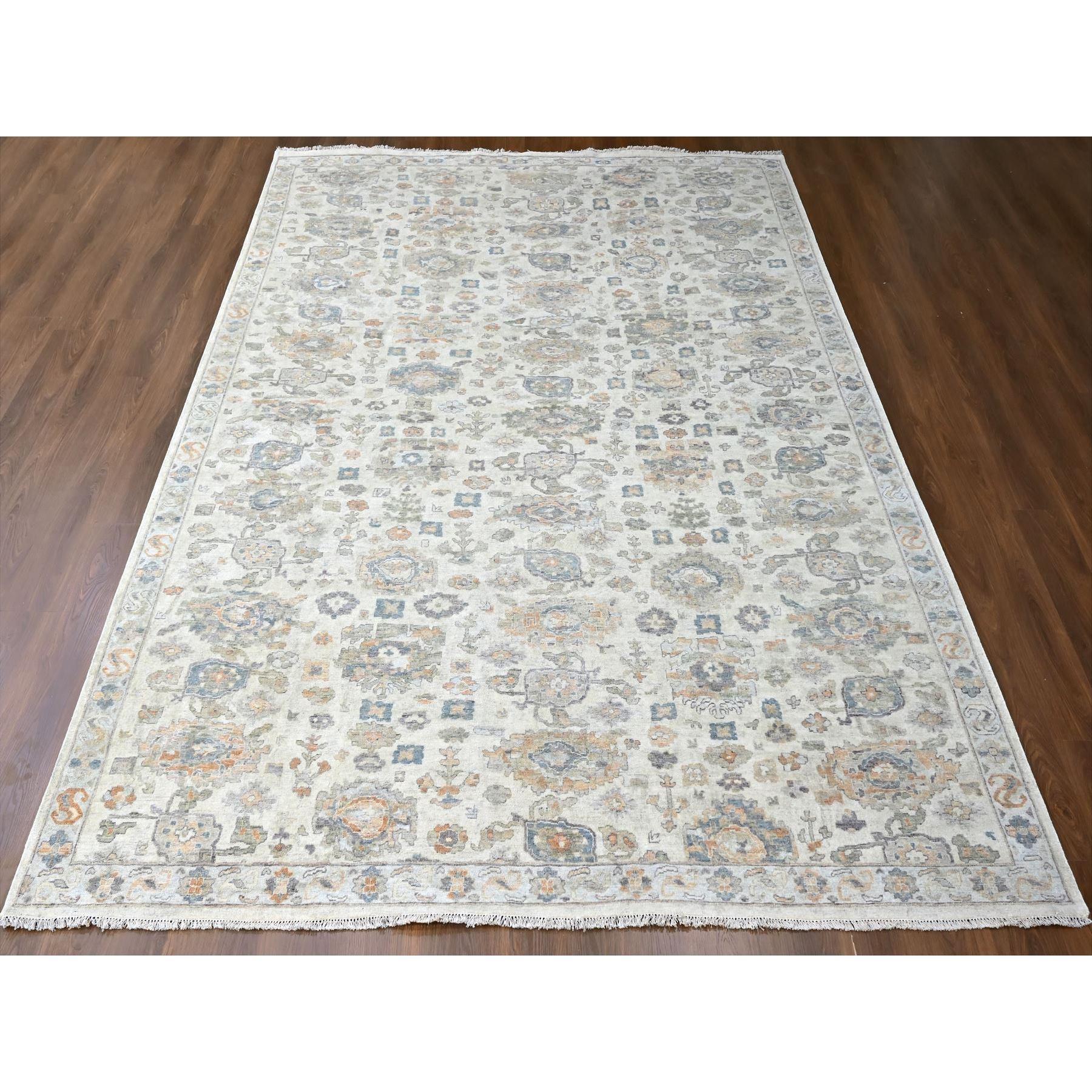 Bianco lino, Distressed, Persiano anticato con disegno Ziegler Mahal, Ossidato, Zero Pile, Rasoio basso, 100% Lana, Annodato a mano, Tappeto orientale
Materiali primari: Lana
Lattice: No Pile 
altezza: 0,25 pollici
Stile: Tradizionale
Colore
