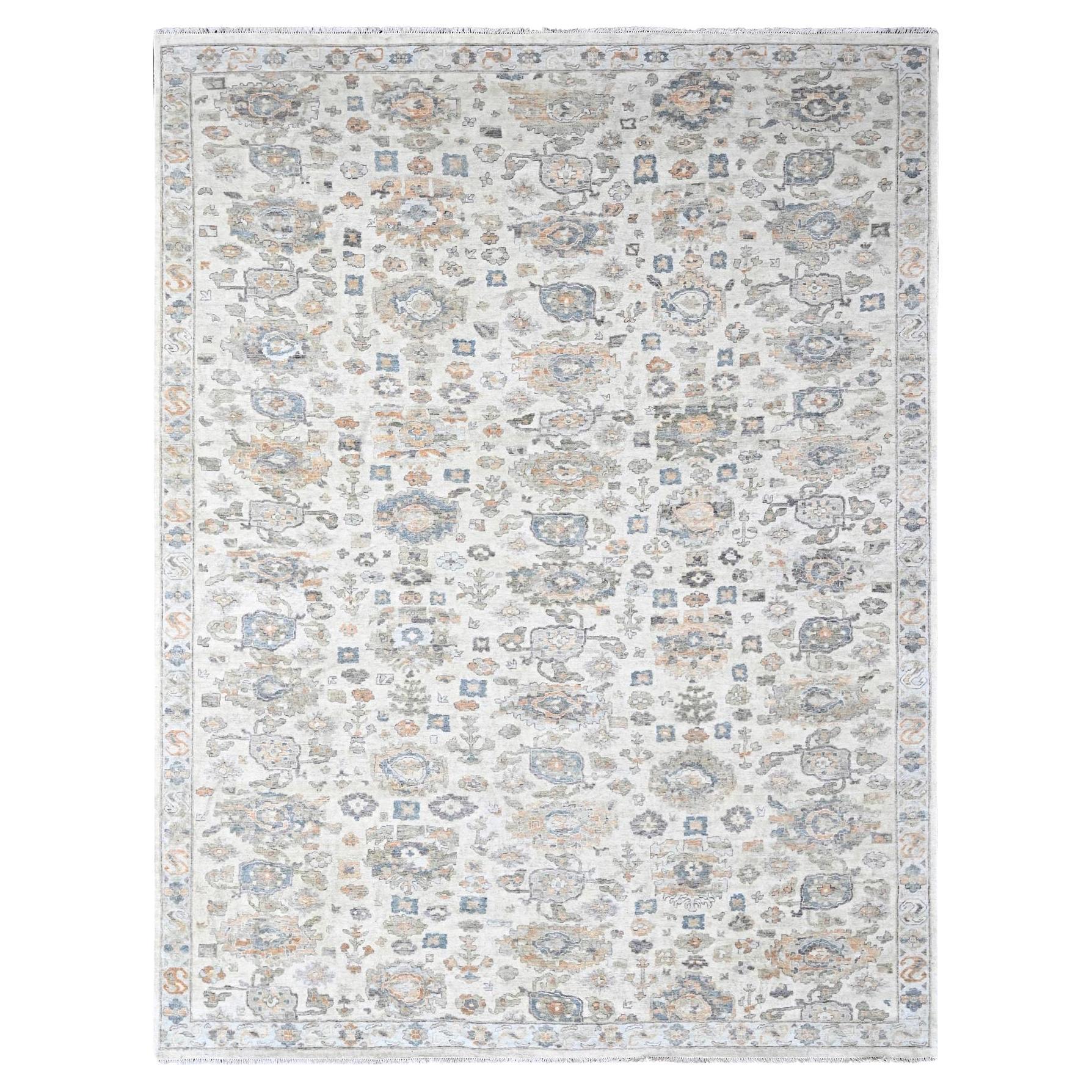 10'x13'10" Lino Bianco Anticato Persiano con Disegno Mahal Annodato a Mano in Lana in vendita