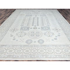 10'x13'6" Honeydew White Khotan Design All Natural Wool Tapis d'Orient