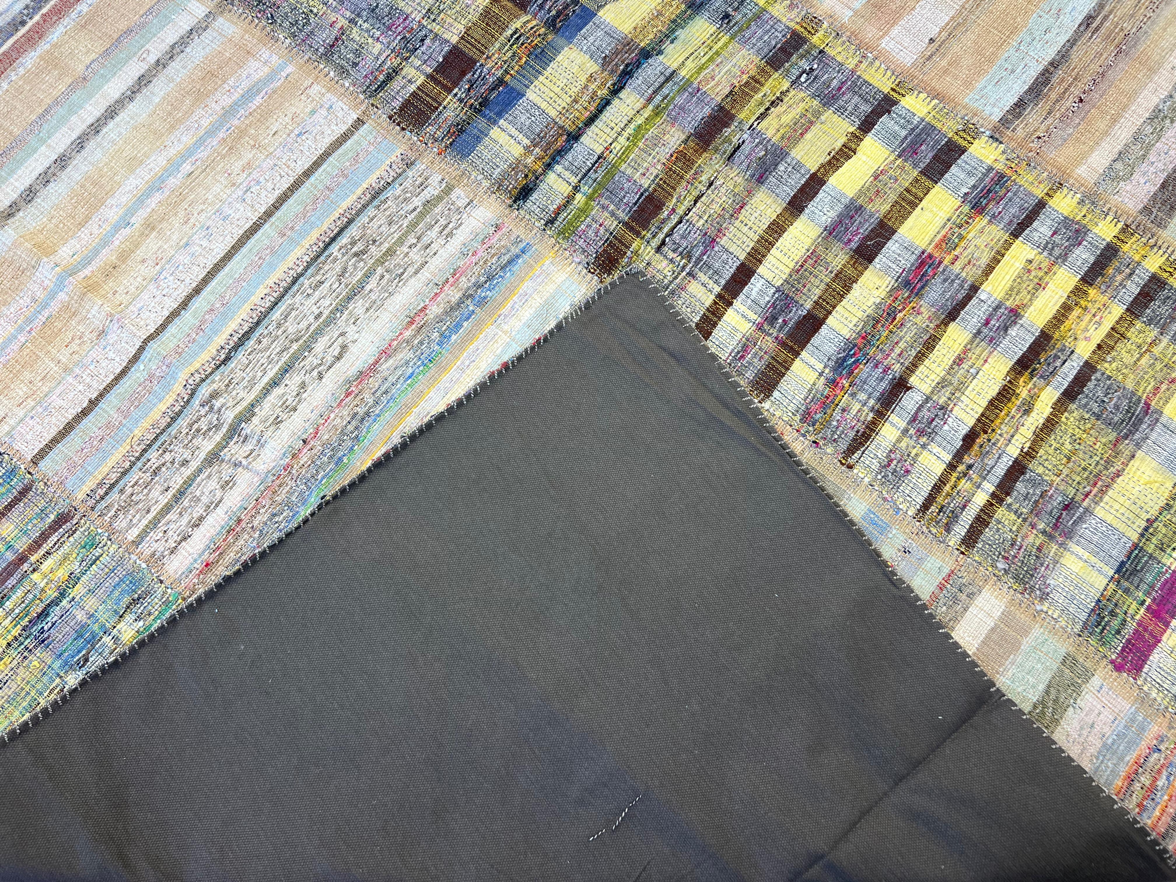 10x13.7 Ft Vintage Anatolischer Kelim, handgewebter gestreifter Teppich, Baumwoll- Rag-Teppich im Angebot 5