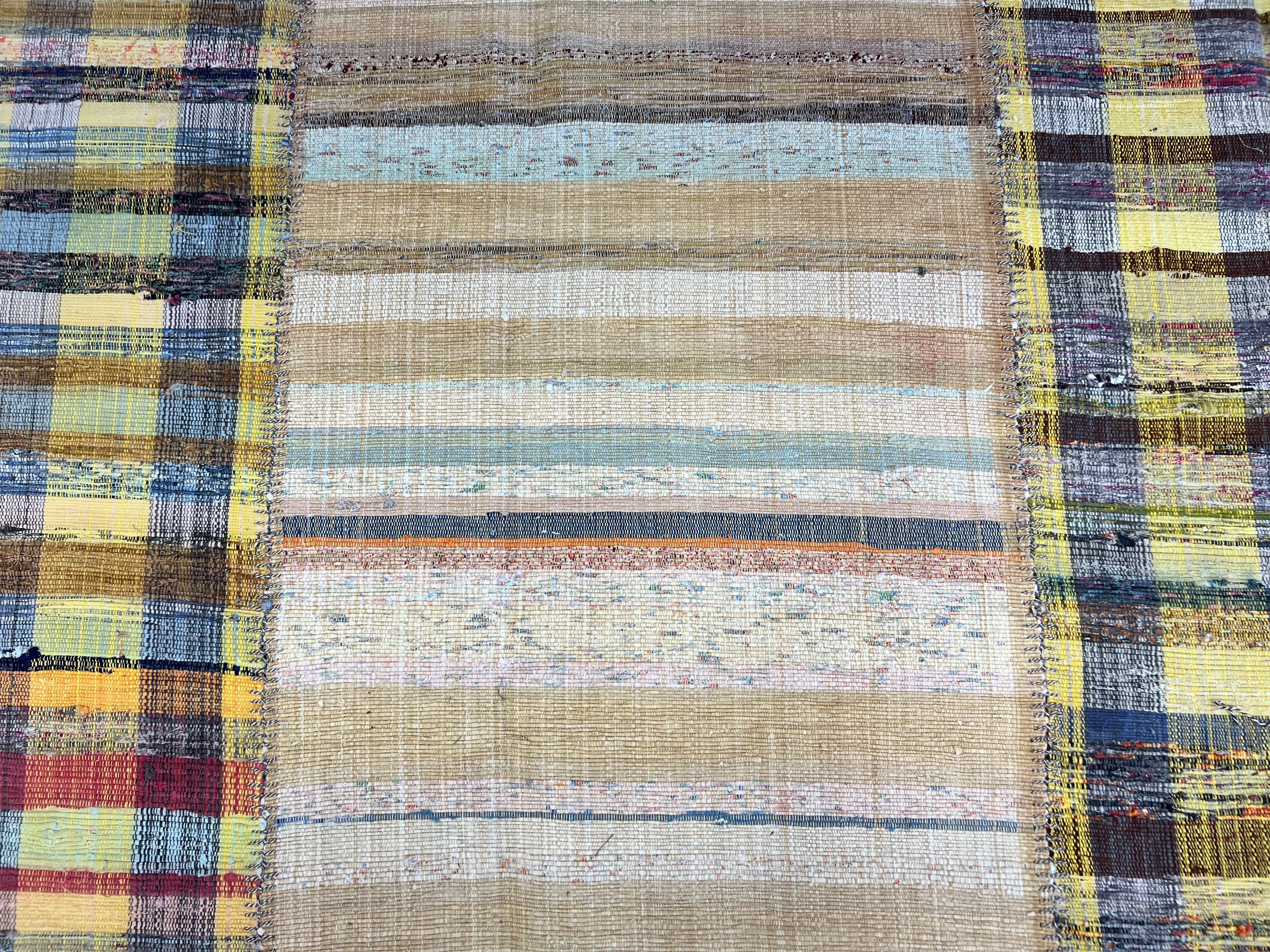 10x13.7 Ft Vintage Anatolischer Kelim, handgewebter gestreifter Teppich, Baumwoll- Rag-Teppich (Baumwolle) im Angebot