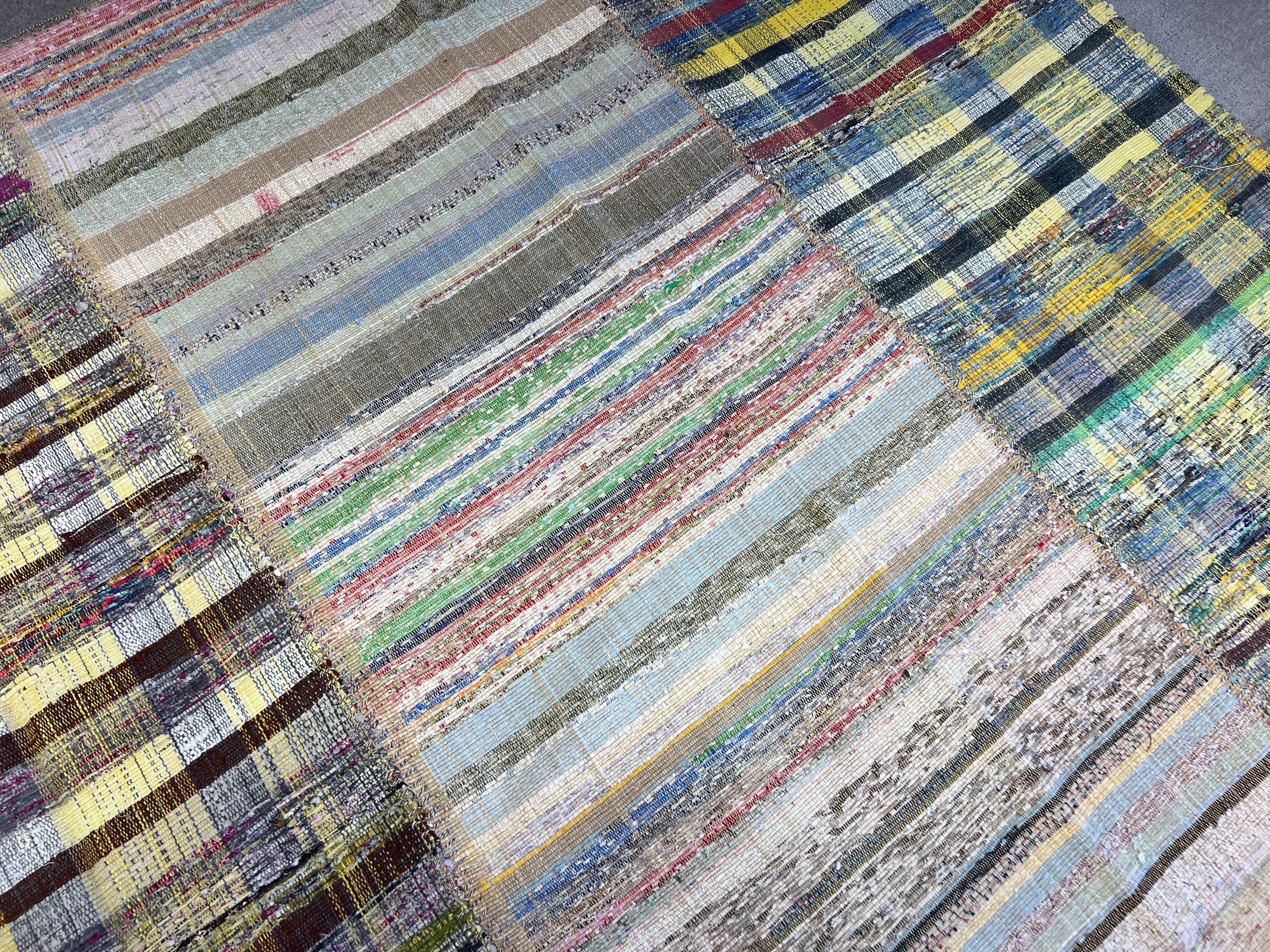 10x13.7 Ft Vintage Anatolischer Kelim, handgewebter gestreifter Teppich, Baumwoll- Rag-Teppich im Angebot 1