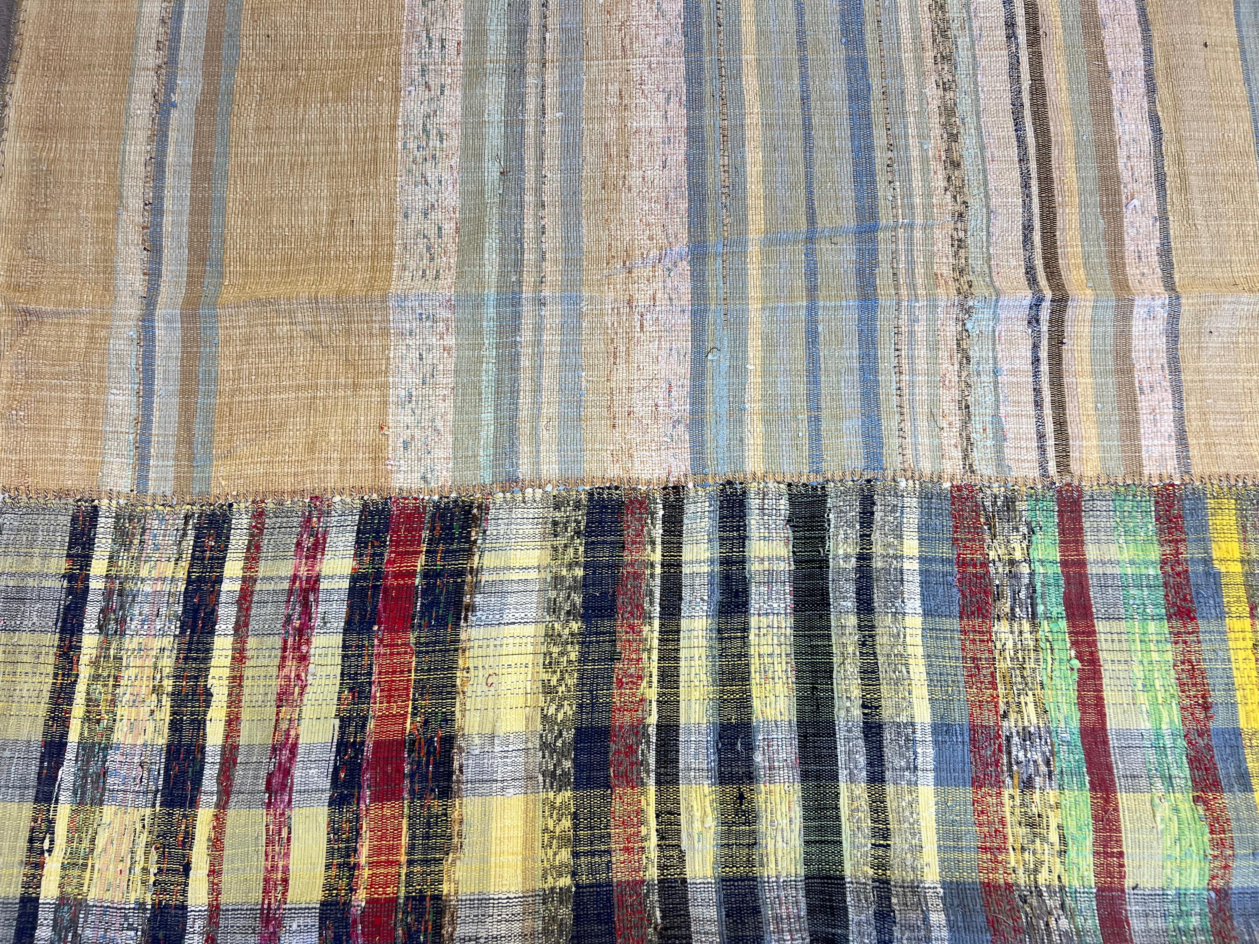 10x13.7 Ft Vintage Anatolischer Kelim, handgewebter gestreifter Teppich, Baumwoll- Rag-Teppich im Angebot 2