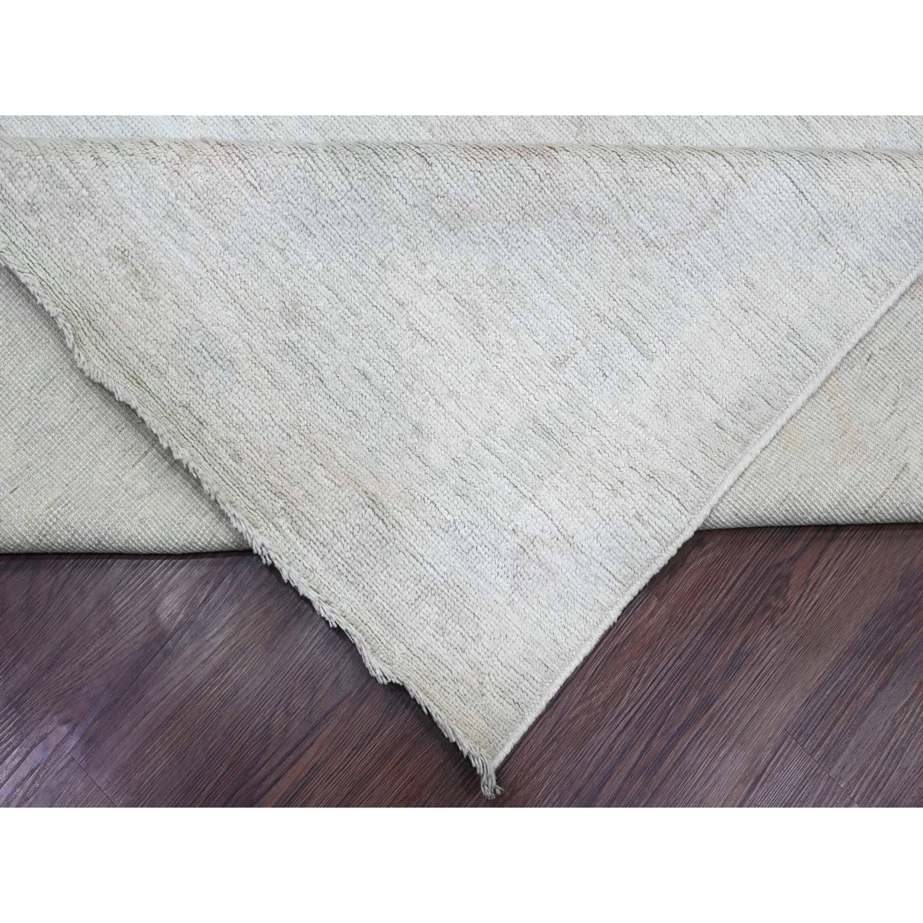 10'x13'8