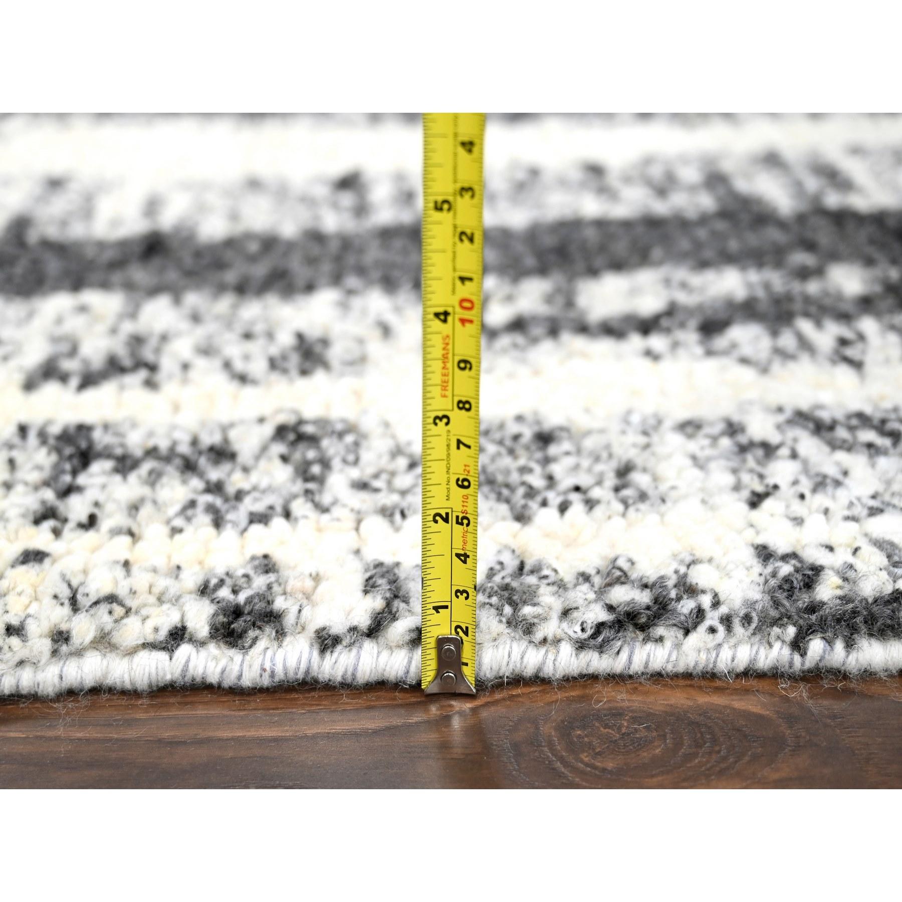 Tappeto orientale annodato a mano con design moderno in lana avorio e nero 10'x13'8