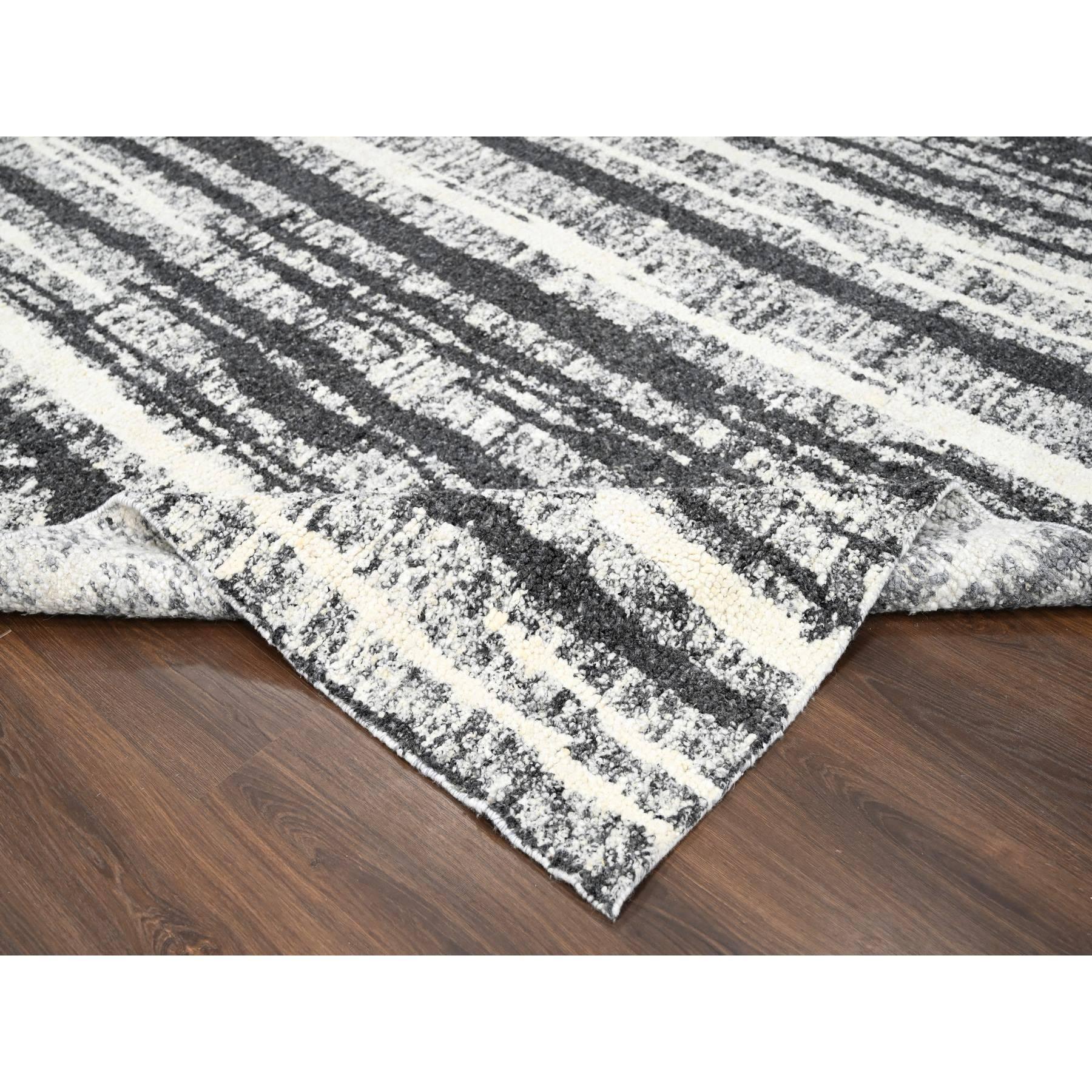 Tappeto orientale annodato a mano con design moderno in lana avorio e nero 10'x13'8