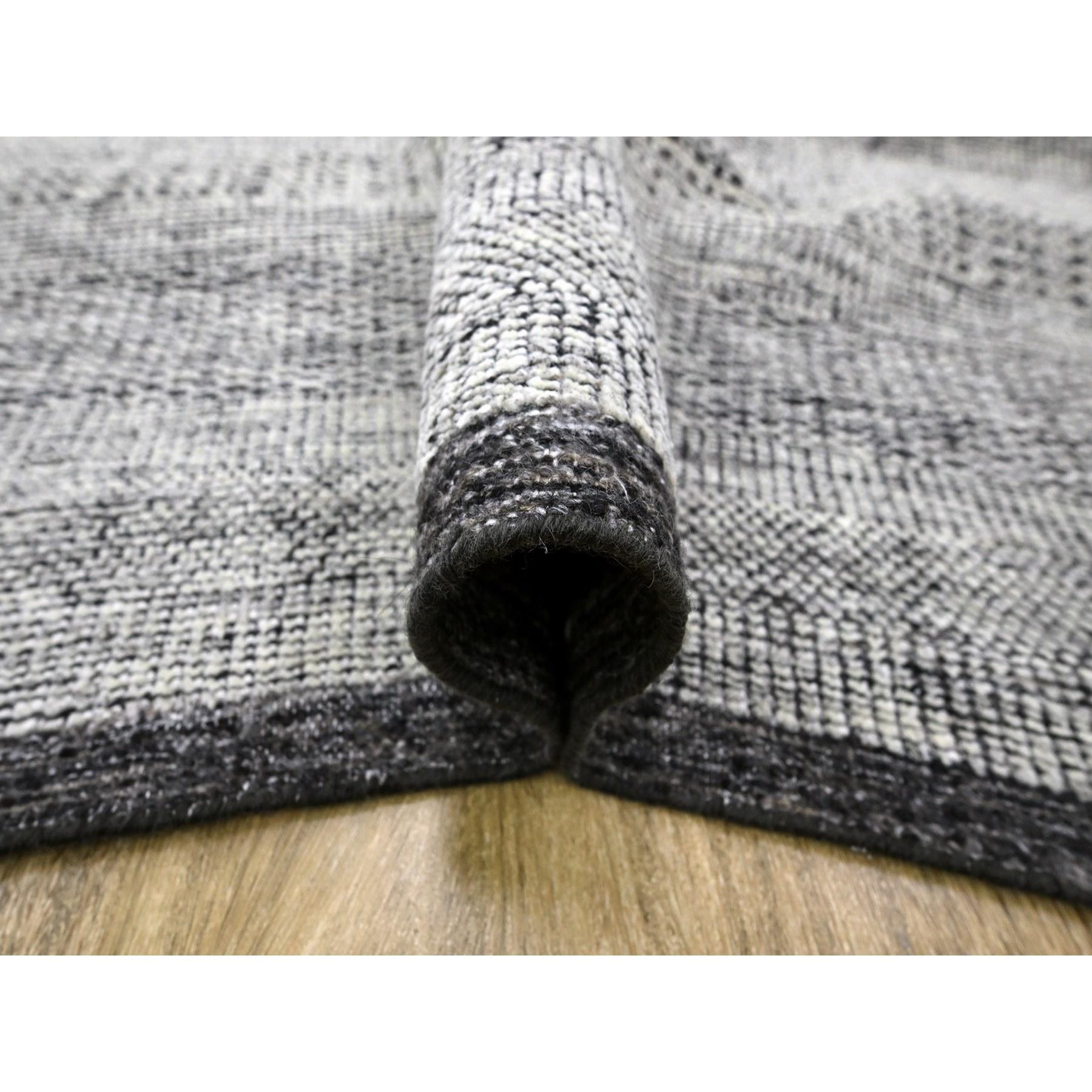 Noué à la main 10'x14' Caviar Black Tapis oriental noué à la main en pure laine oxydée Grass Design/One en vente