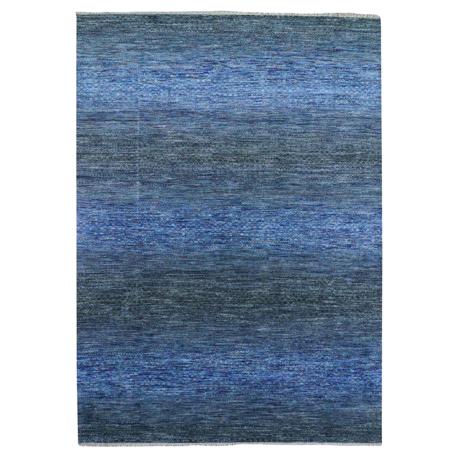 10
x14
Denim Blue Modern Chiaroscuro Collection Pure Wool Hand Knotted Rug (tapis noué à la main)