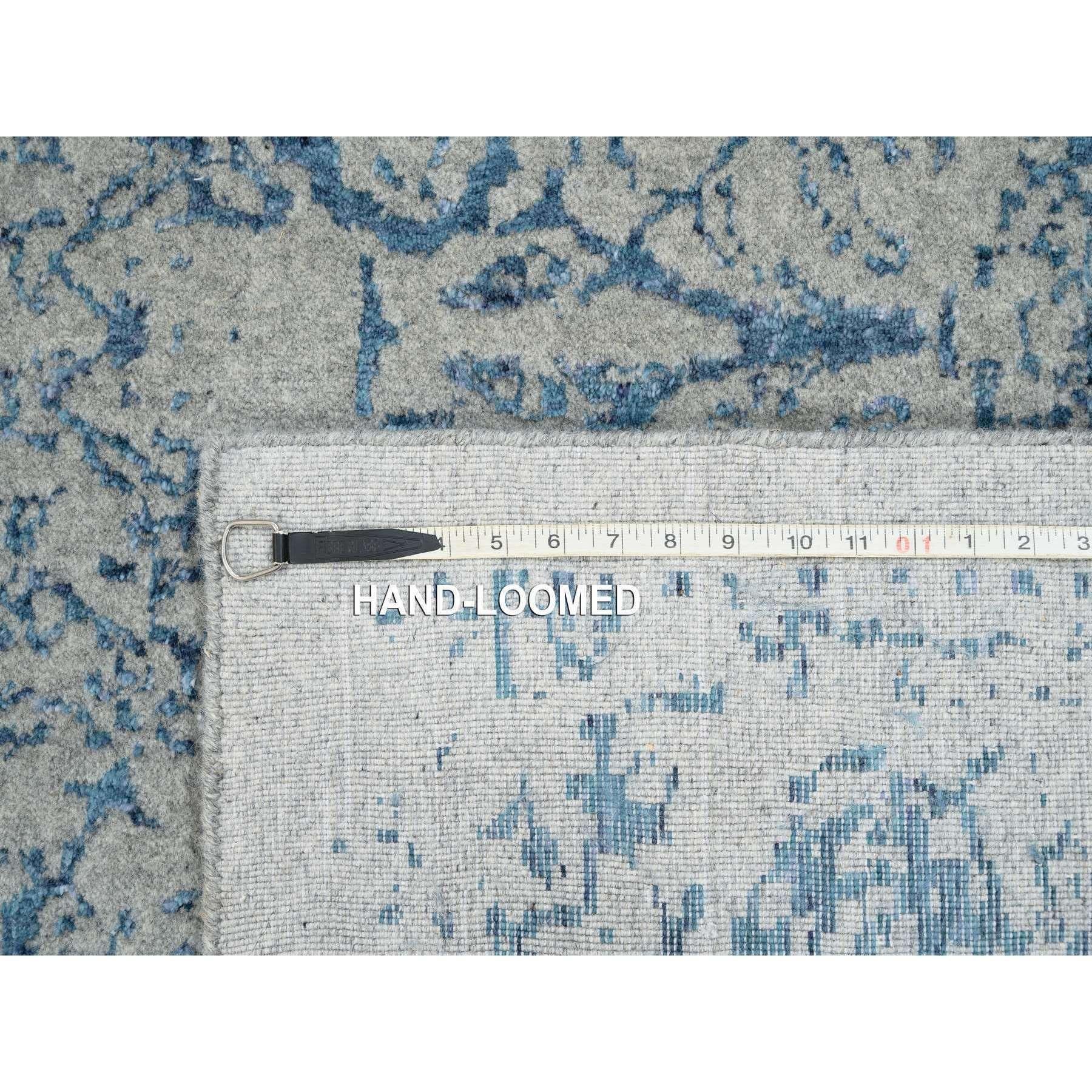 Tapis gris tissé à la main en laine Jacquard et soie végétale 10'x14'. en vente 4