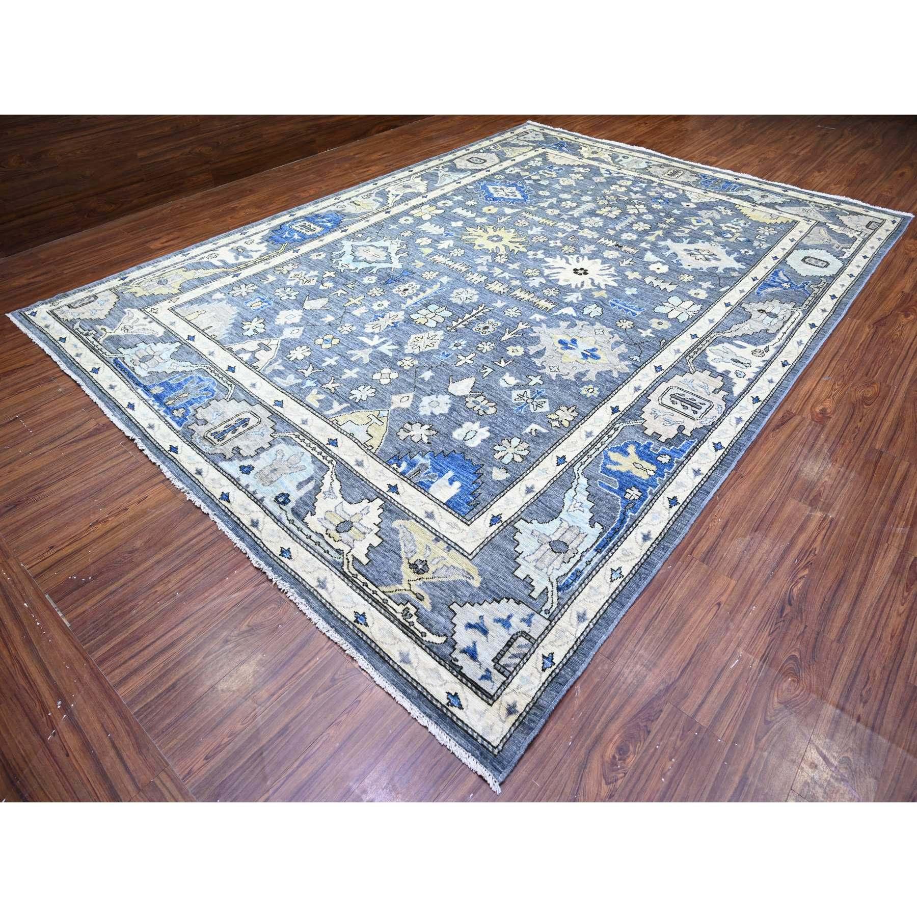 10'x14' Grauer afghanischer Angora Oushak-Wollteppich mit Allover-Muster, handgeknüpft (Indisch) im Angebot