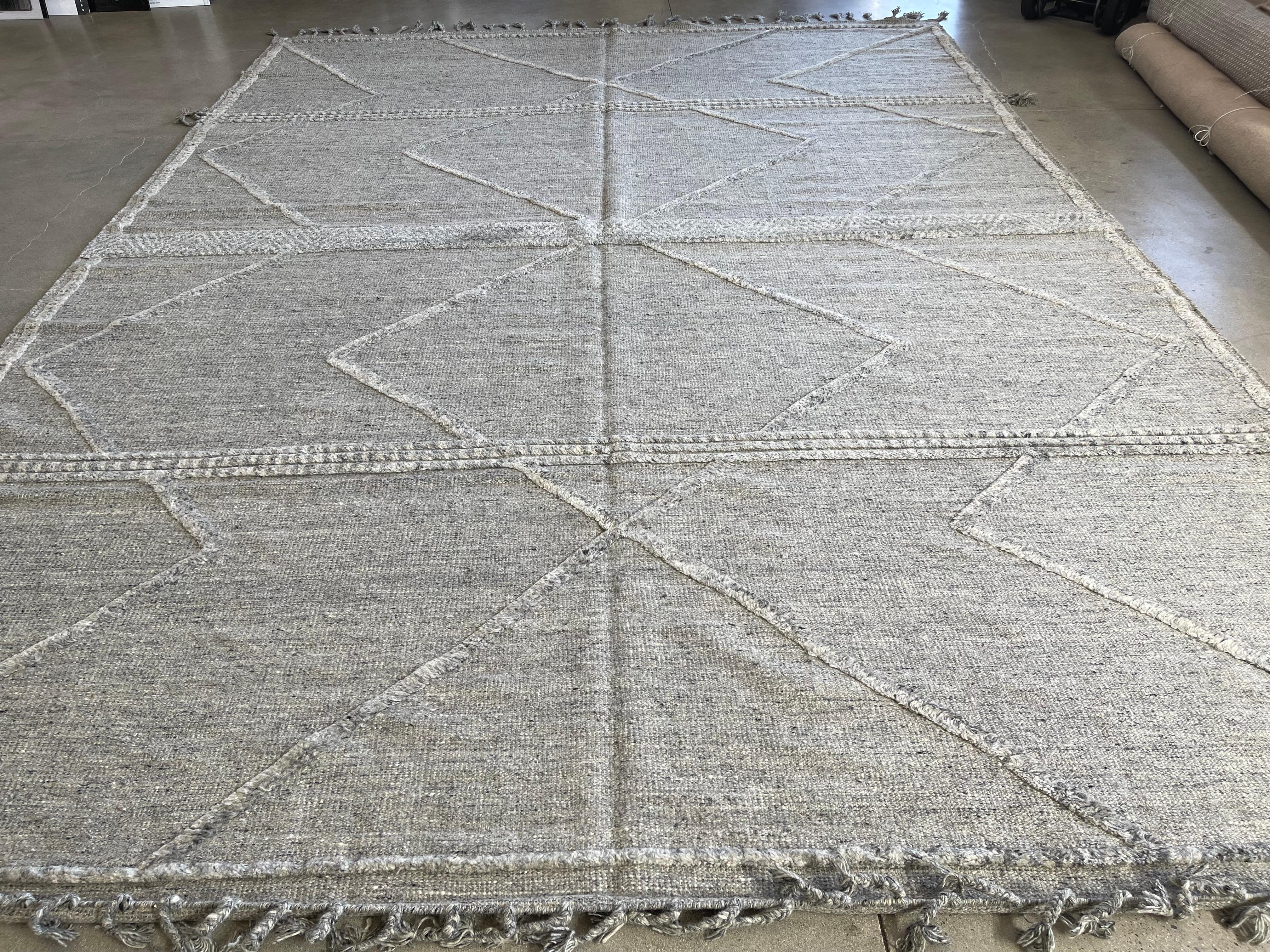 Indien Tapis marocain moderne gris 10'x14' en vente