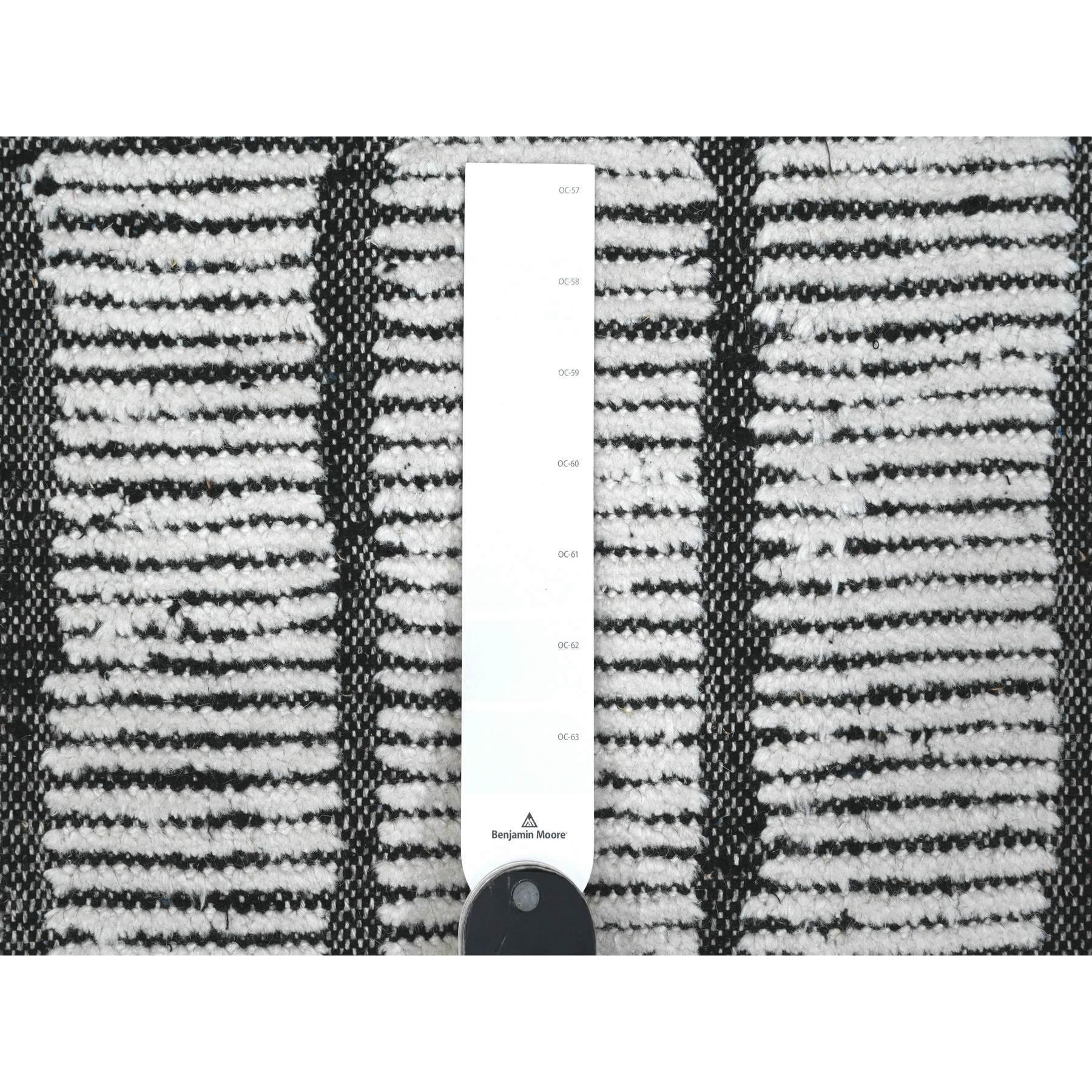 Contemporary 10'x14' Ivory Hand Knotted Moroccan Weave Segment Design Wool Oriental Rug For Sale