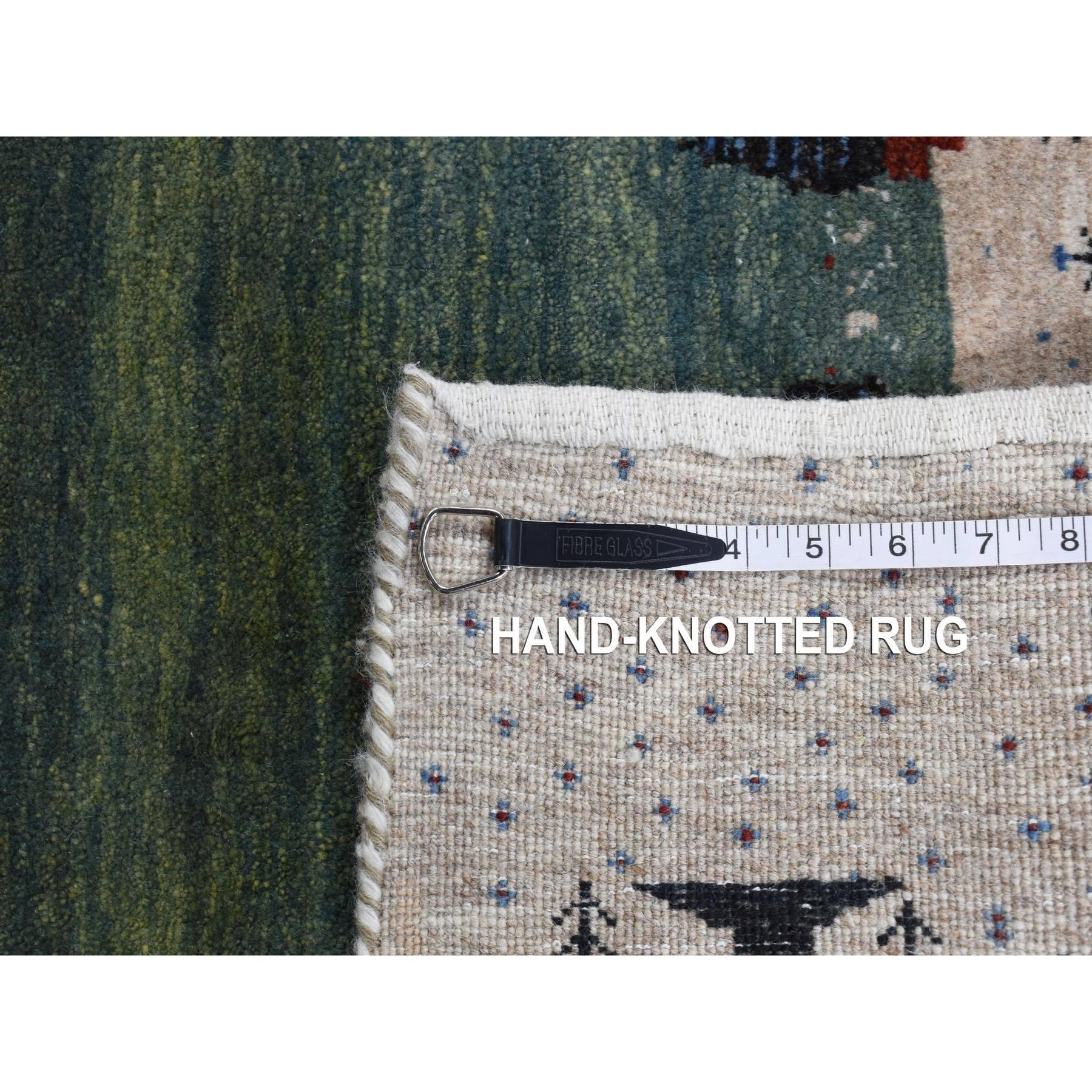 10'x14' Elfenbeinfarbener handgeknüpfter Teppich aus reiner Wolle mit persischer Volkskunst Gabbeh im Angebot 4