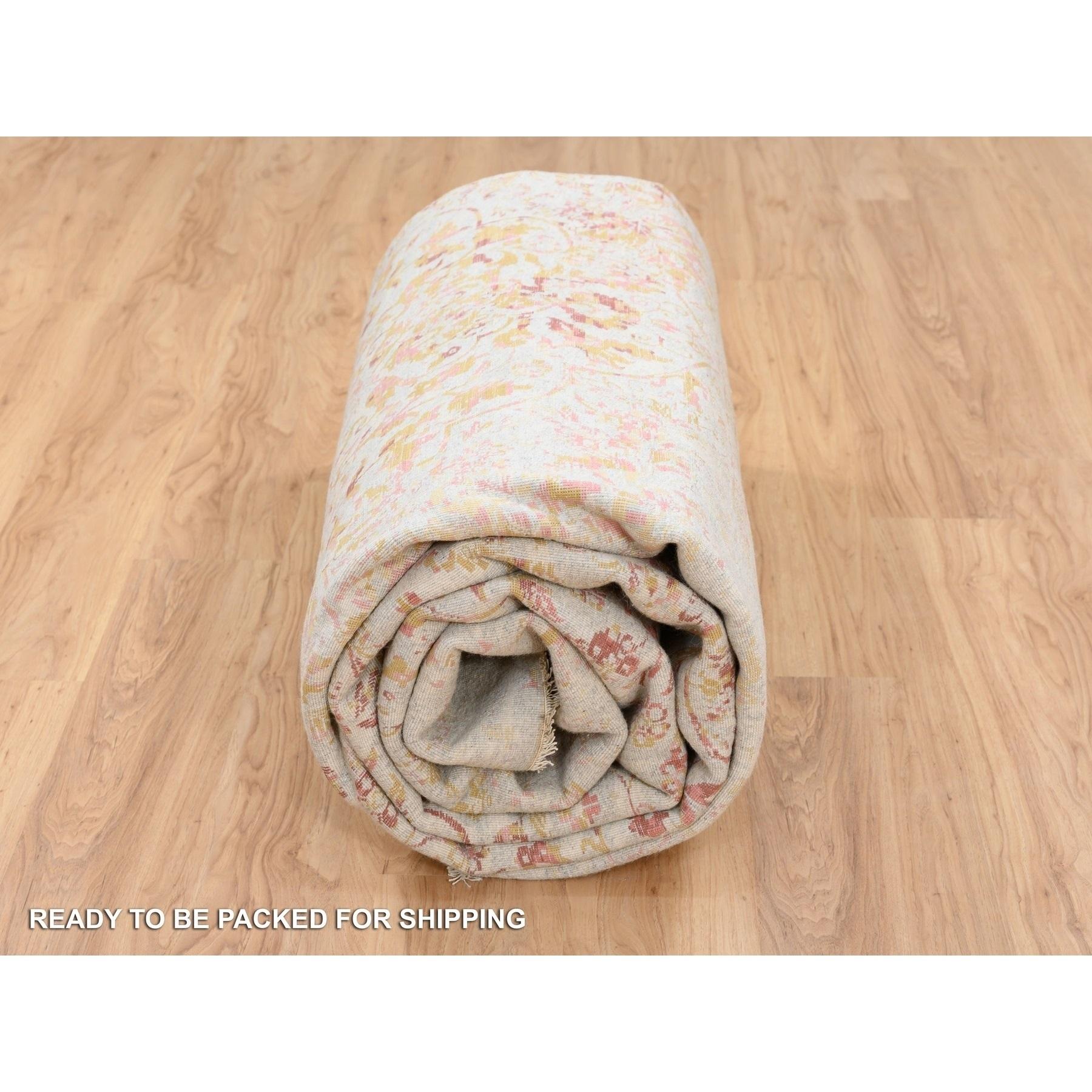 10'x14' Elfenbein Persisch Erased Design Wolle und reine Seide Hand geknüpft Teppich im Angebot 1