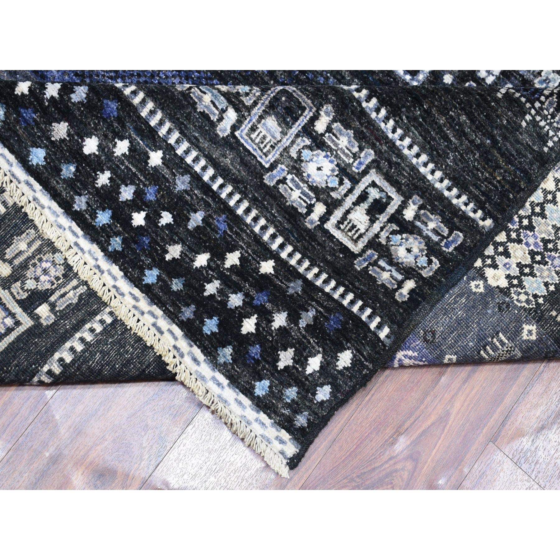 10'x14' Kashkuli Gabbeh Weicher vibrierender Wolle Handgeknüpft Schwarzer Orientteppich im Angebot 1