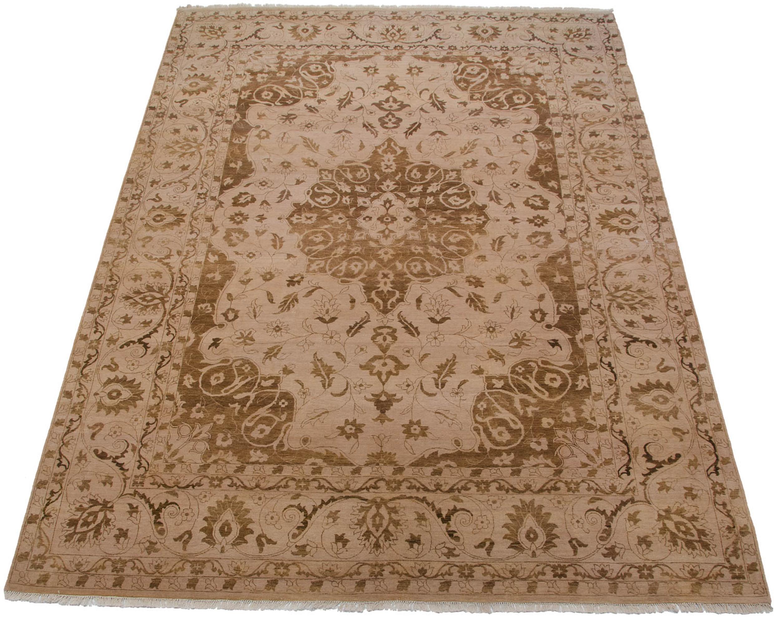 Hand-Knotted New Indian Tabriz Design Carpet For Sale