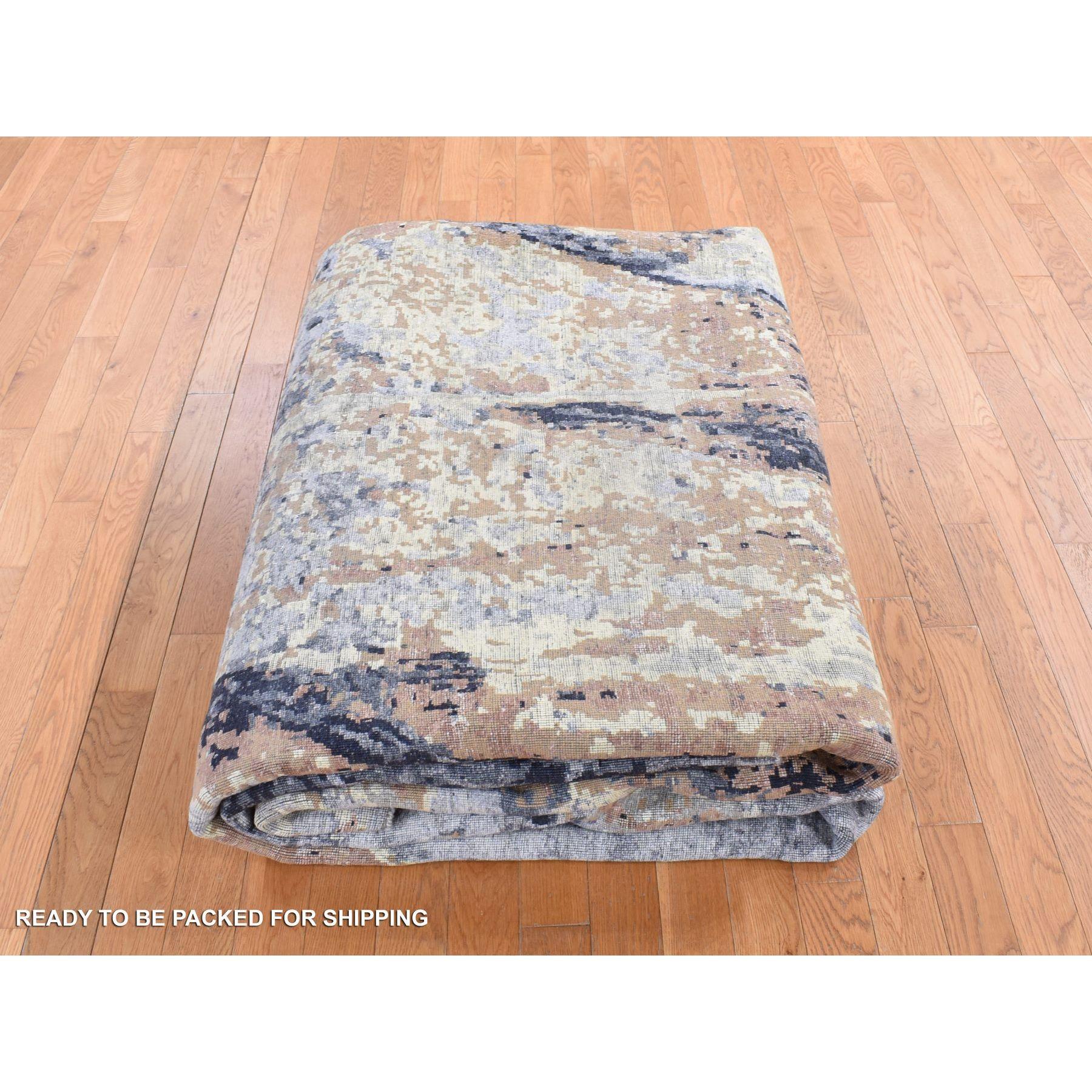 10'x14' Blu mare con disegno fossile marrone in lana e seta annodata a mano in vendita 2