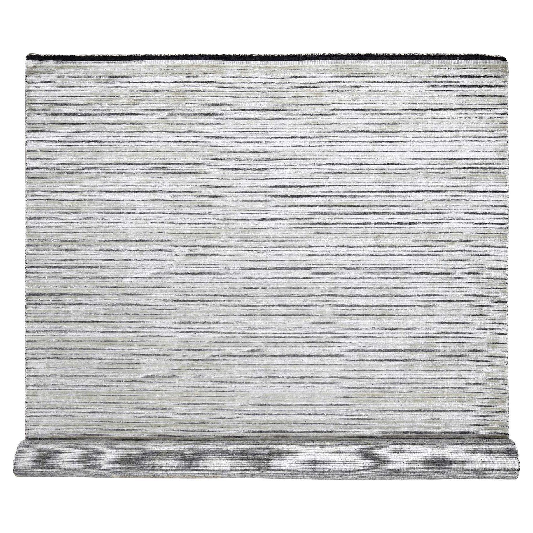10'x14' Taupe and Black Modern Design Wool & Silk Hand Loomed Oriental Rug