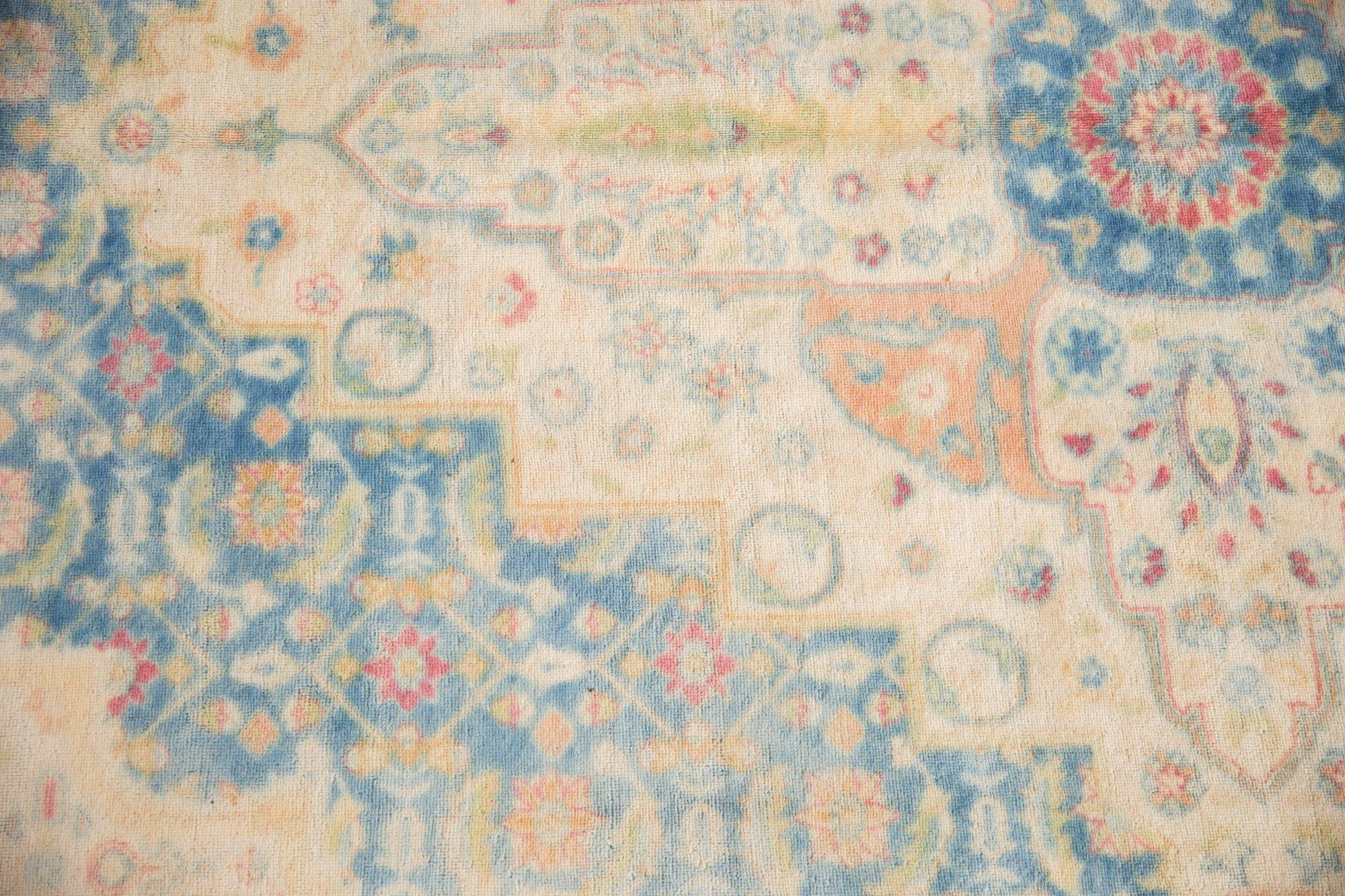 Vintage Distressed Bulgarian Herati Design Carpet For Sale 8