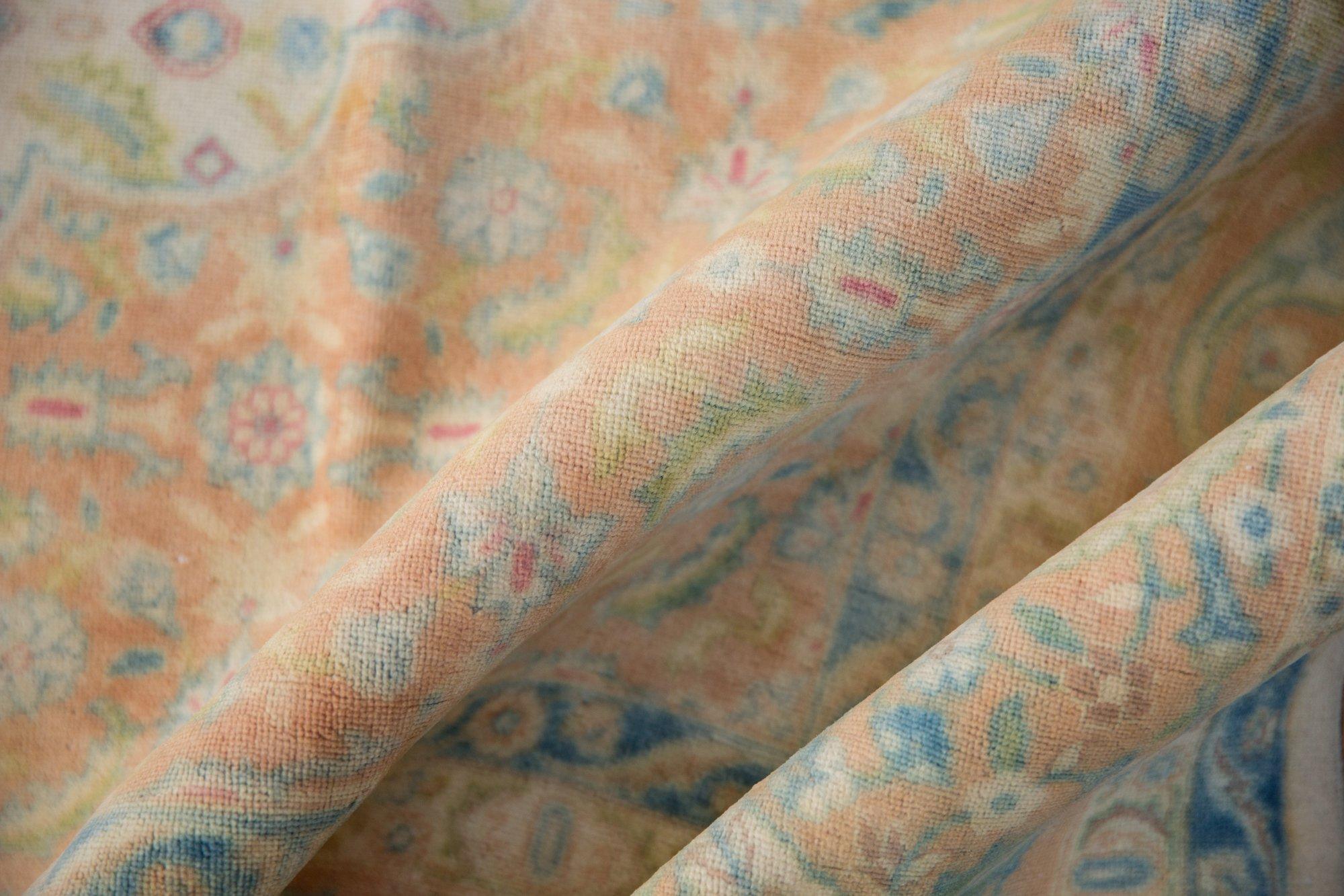 Bulgaro Tappeto bulgaro d'epoca con design Herati in vendita
