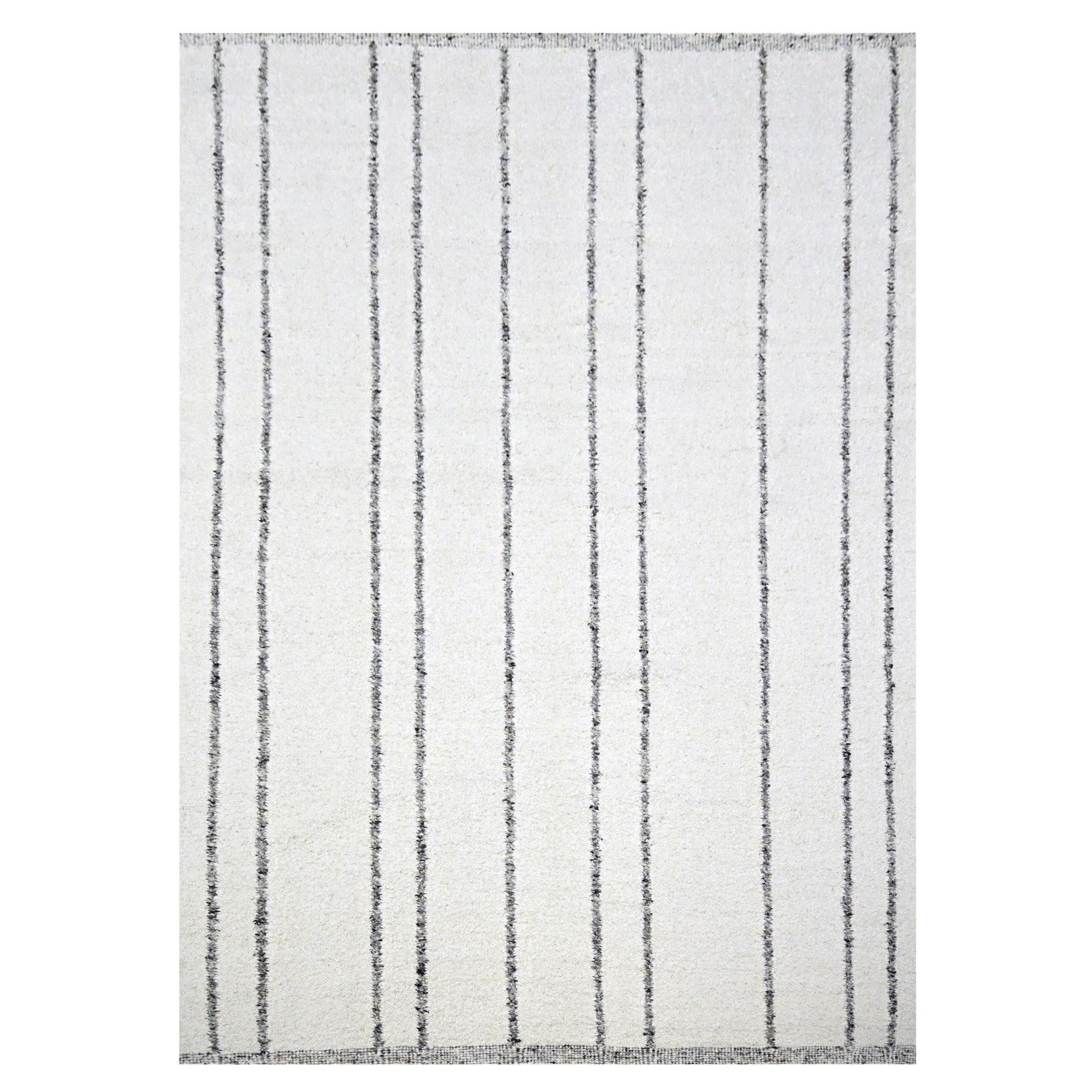 10'x14' White Moroccan Weave with Line Design Modern Hand Knotted All Wool Rugs (Tappeto marocchino bianco con disegno di linee)