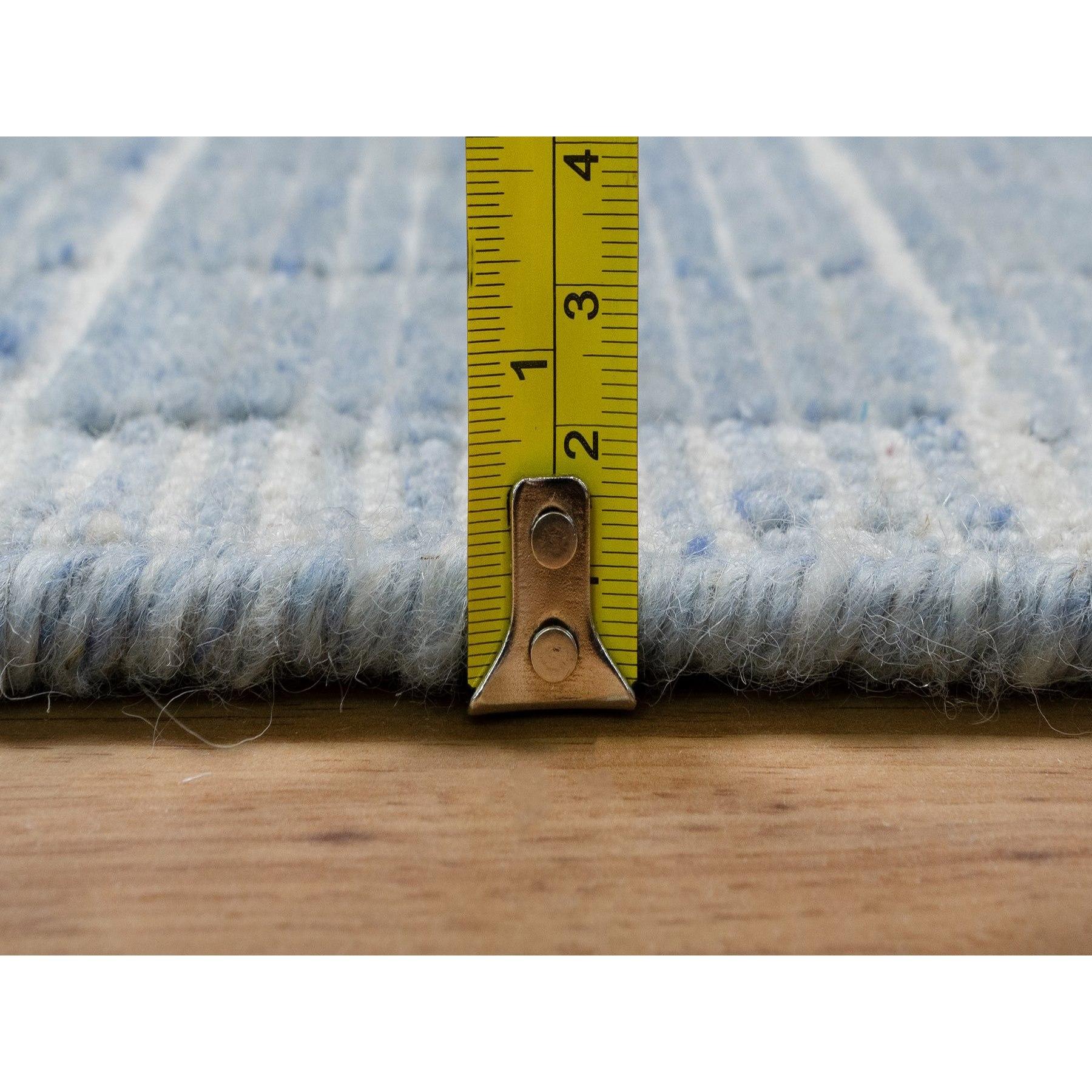 10'x14' Yonder Blue Modern Plain Decor Box Design Loomed Knotted Pure Wool Rugs (Tappeto in pura lana annodata) in vendita 2